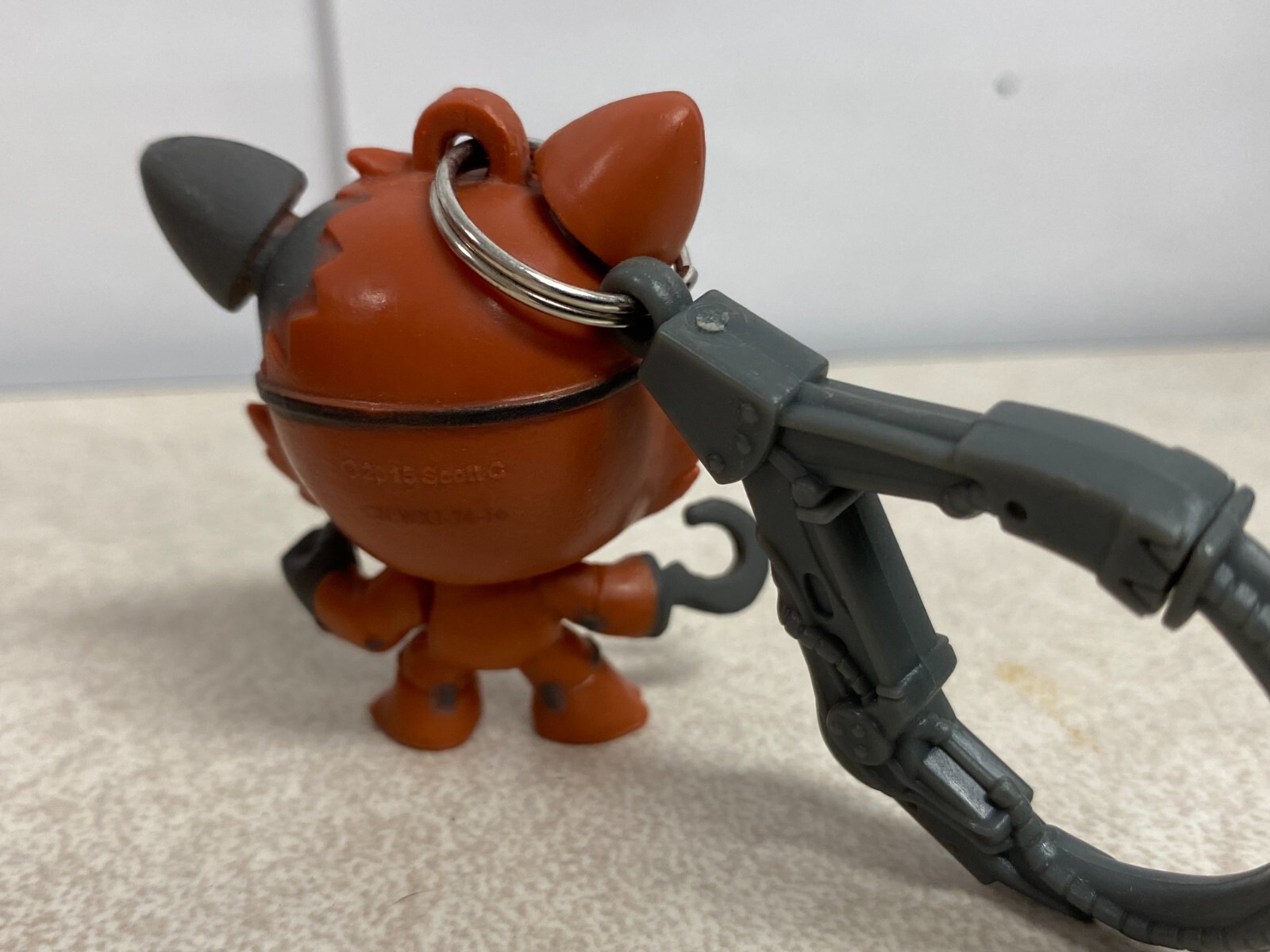 Lot 2 Keychain Backpack Hanger Clip Golden Freddy Foxy Five Nights at Freddy’s