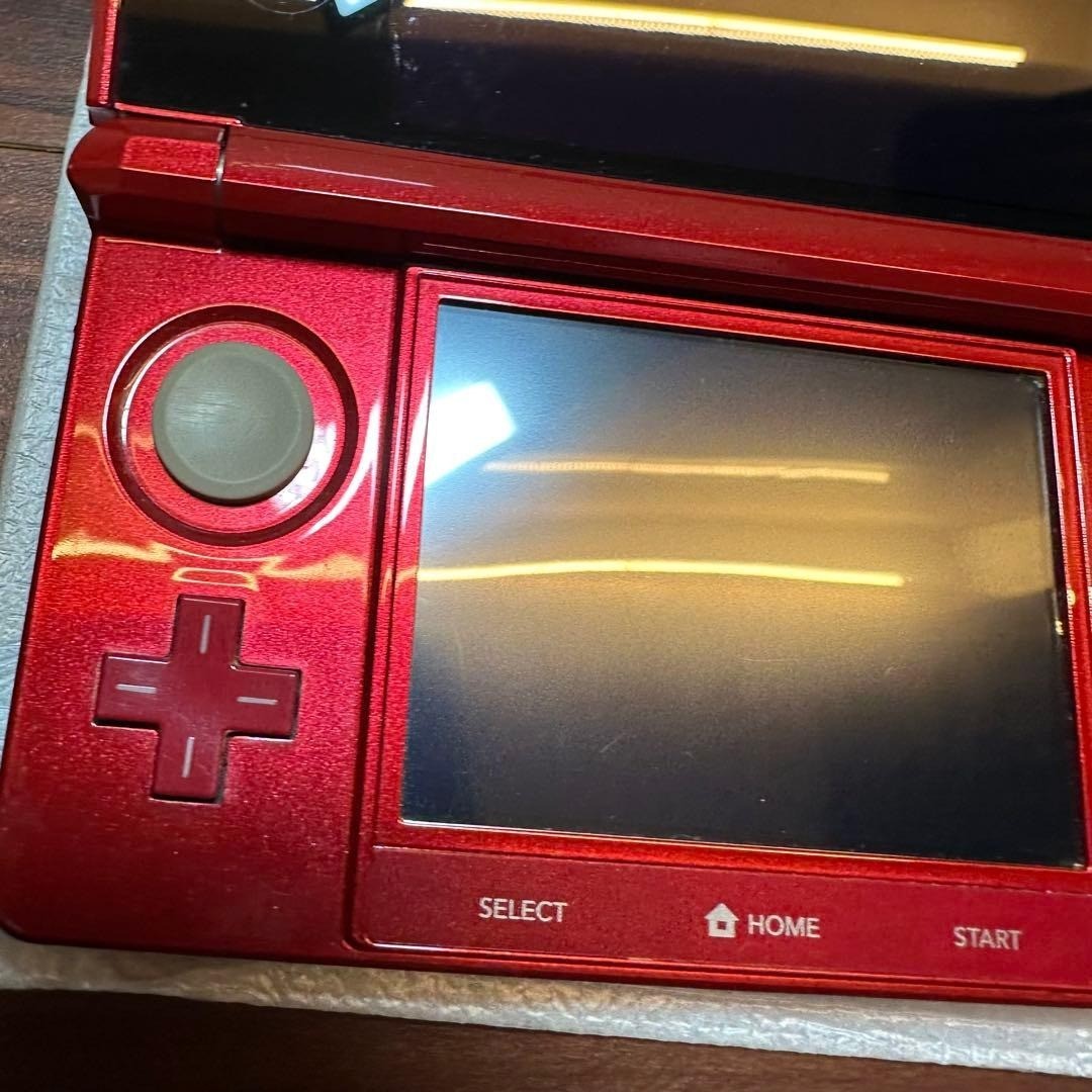 Nintendo 3DS Metallic Red 5233 From Japan