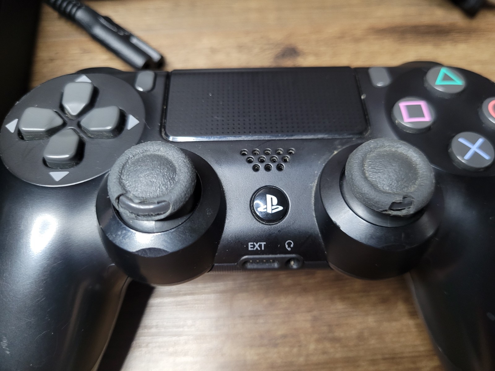Sony PlayStation 4 500gb, 1 Controller, Tested Works