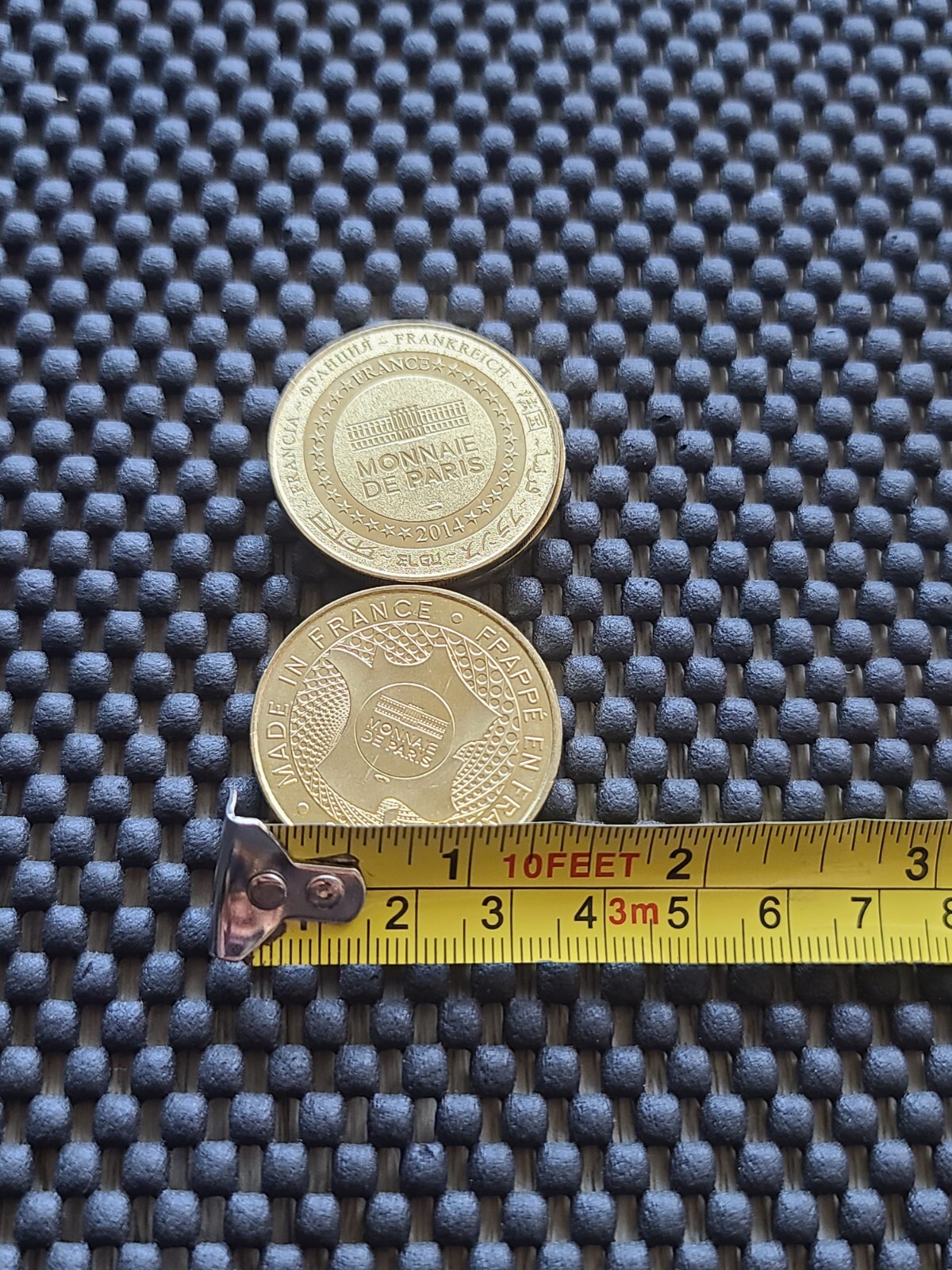 Rabbids FutureScope Coin Medal Souvenir Rare Promo Mario Nintendo Ubisoft France