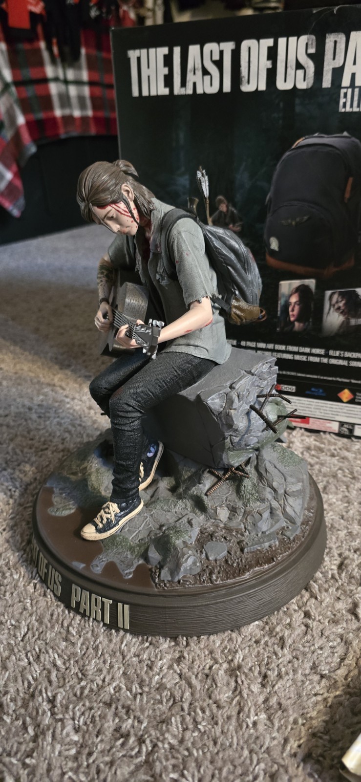 The Last of US Part II PS4 Collectors Edition Statue Set with Box