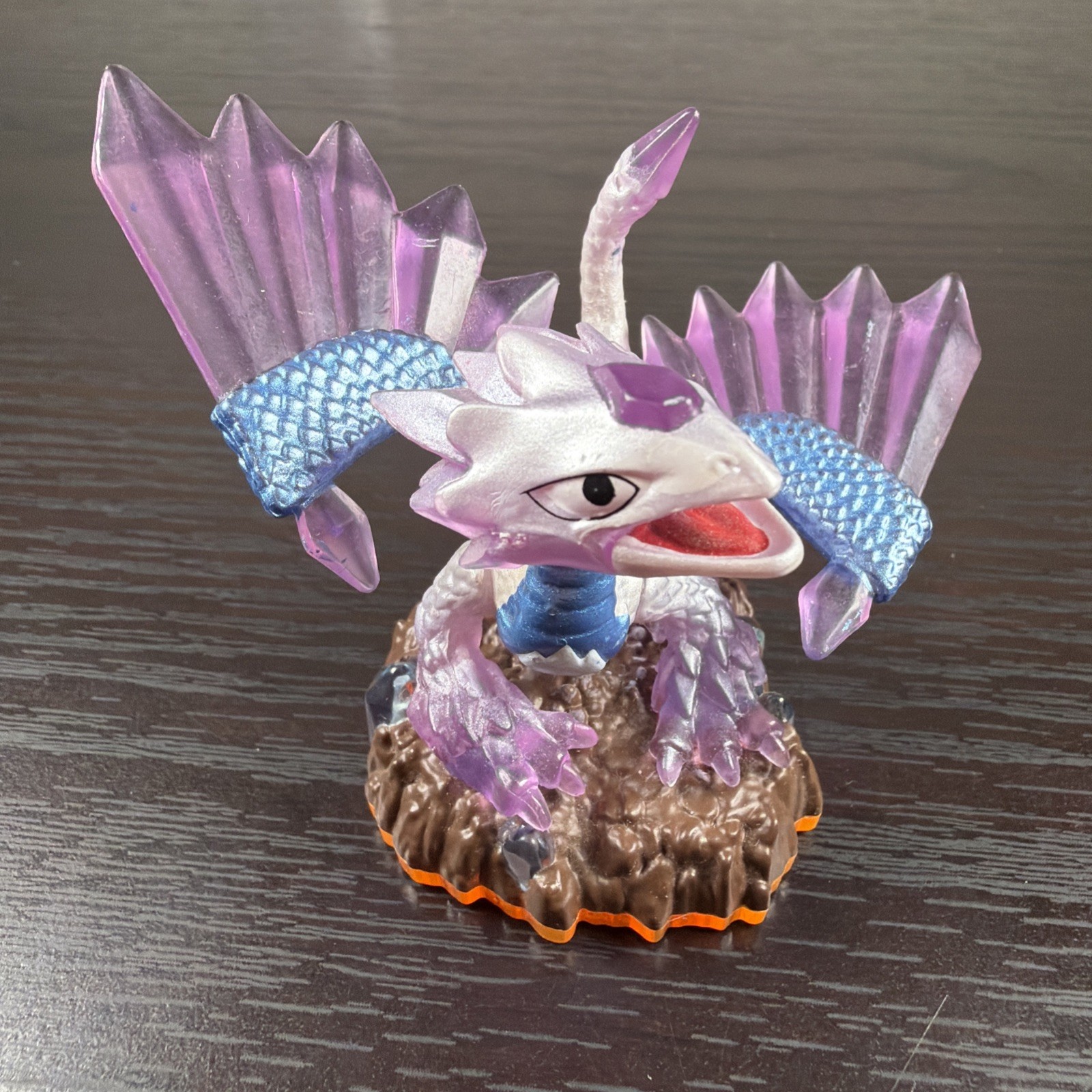 Skylanders GIANTS Character Figure PURPLE FLASHWING 2012 ORANGE BASE