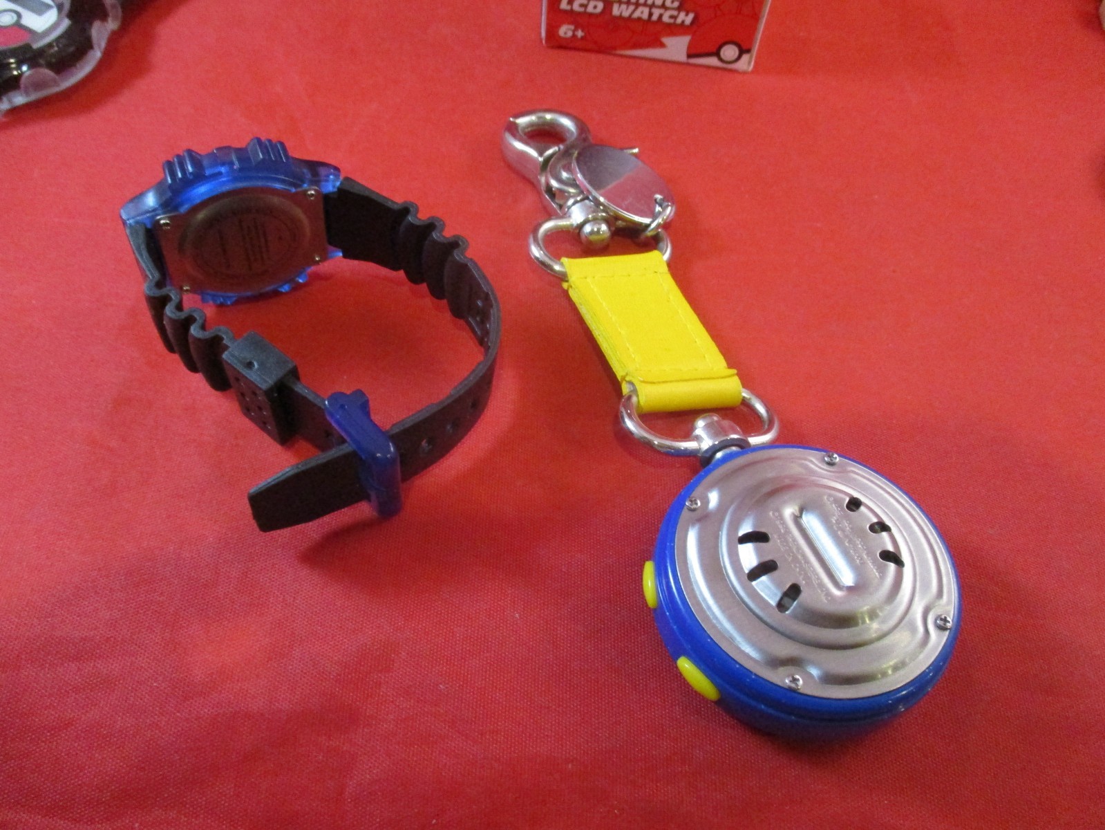 Pokemon Pikachu Trendmasters 1998 Promotional Watch Backpack Clip Watch Nintendo
