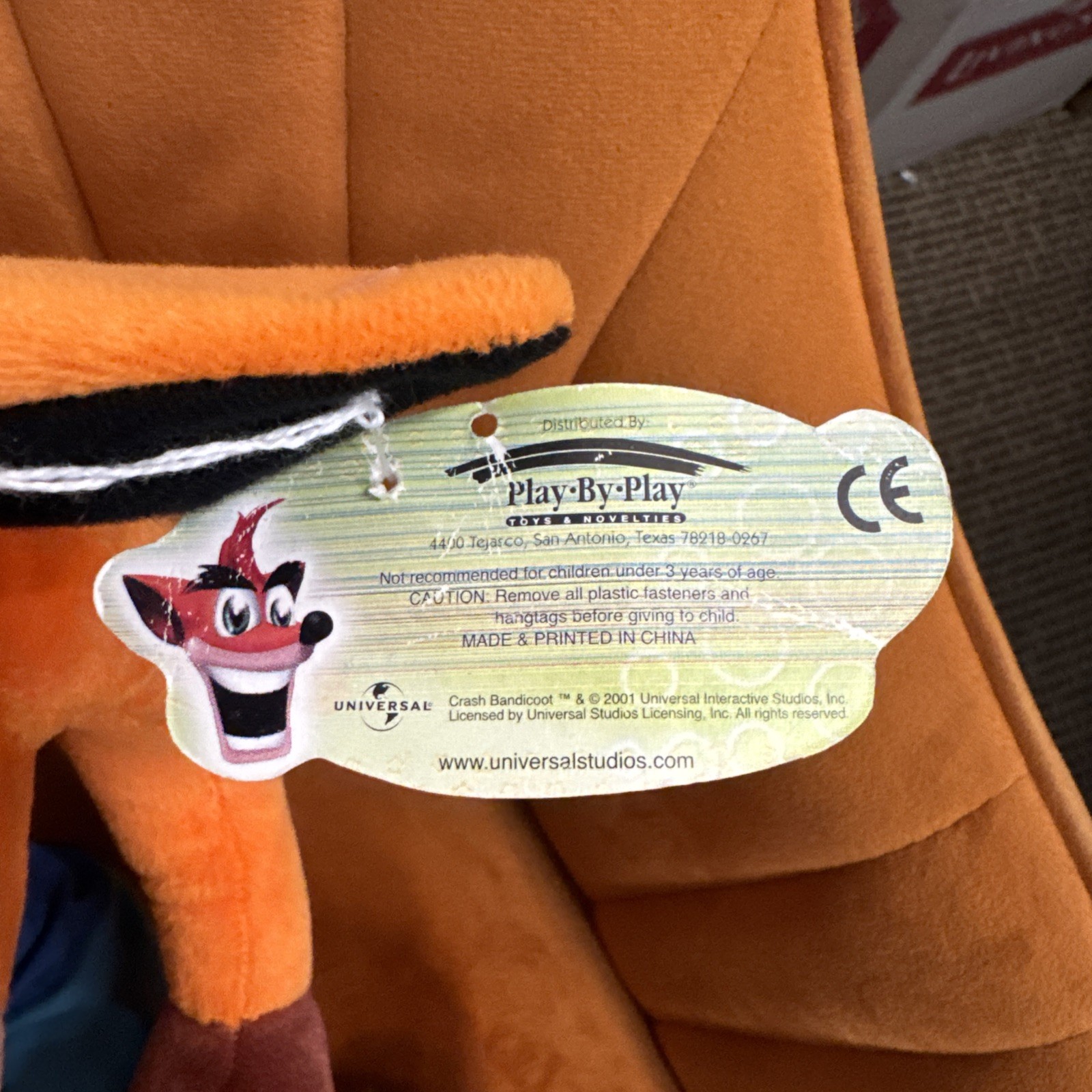 Vintage 20-inch 2001 Crash Bandicoot plush Play By Play Universal Studios Tagged
