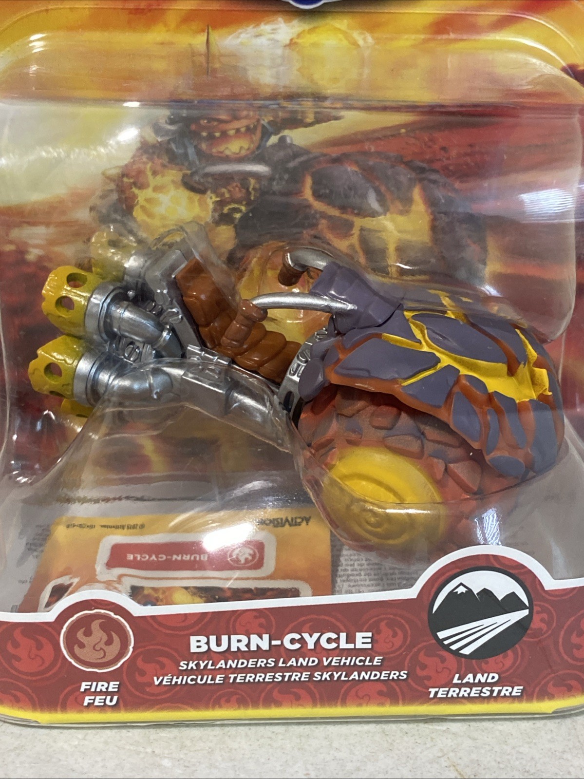 New 2015 Skylander Superchargers Figure Activision: Burn-Cycle Land Vehicle