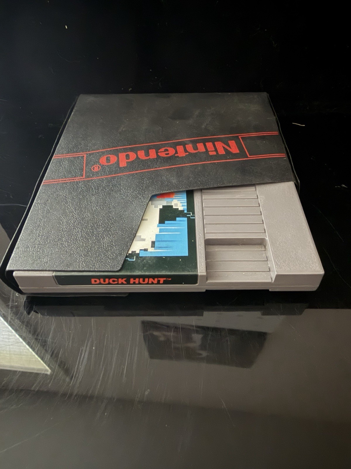 NES Nintendo Duck Hunt 5 Screw Variant Authentic Cartridge + Sleeve