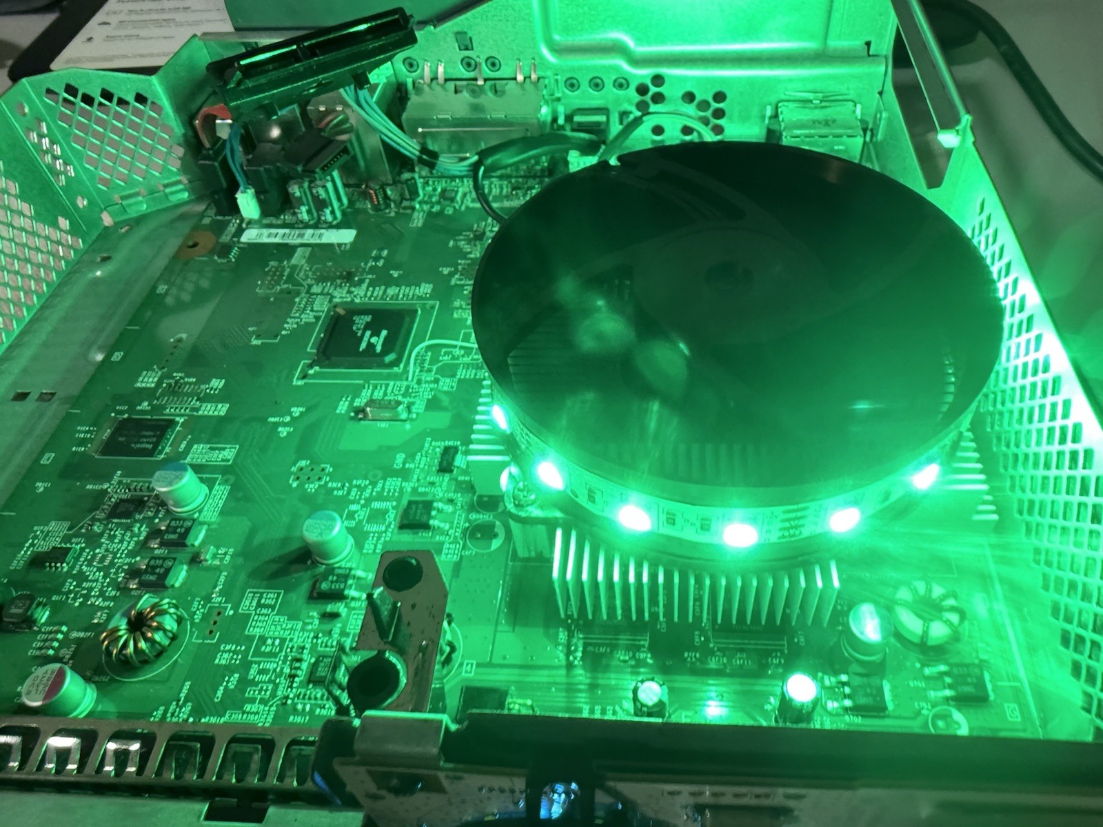 Xbox 360 Led Fan, or RGB LED App, Single Plug & Play LED FAN ONLY/Send In, Read