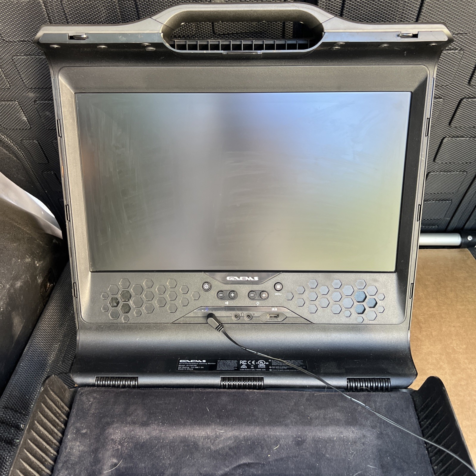 Gaems Sentinel Pro XP Portable Gaming Monitor G170FHD Tested