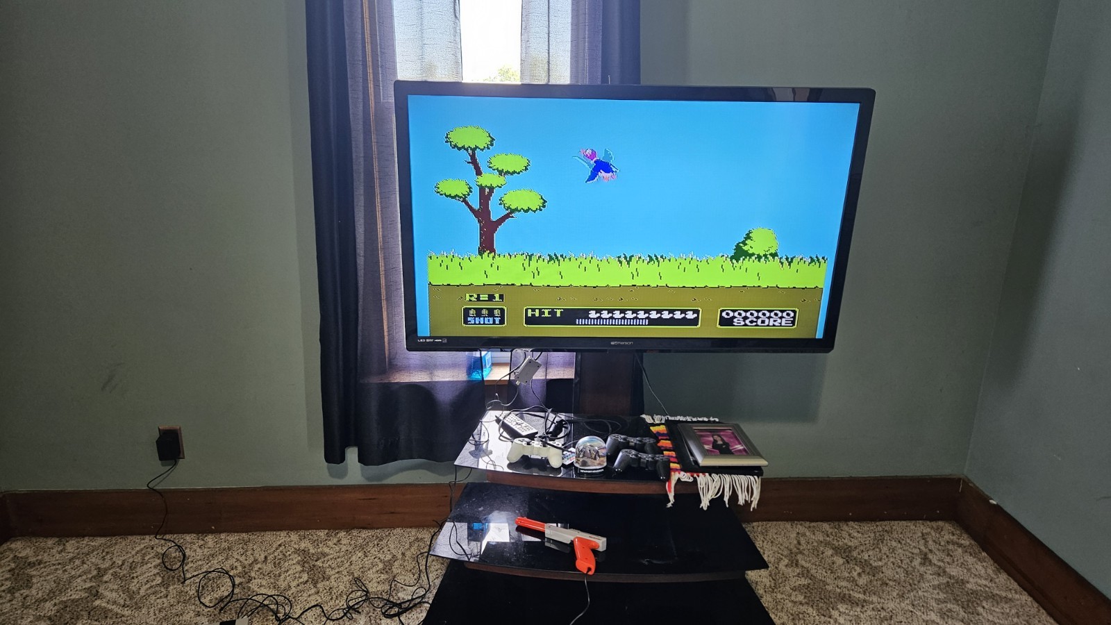 Nintendo NES Action Set Console Mario Duck Hunt