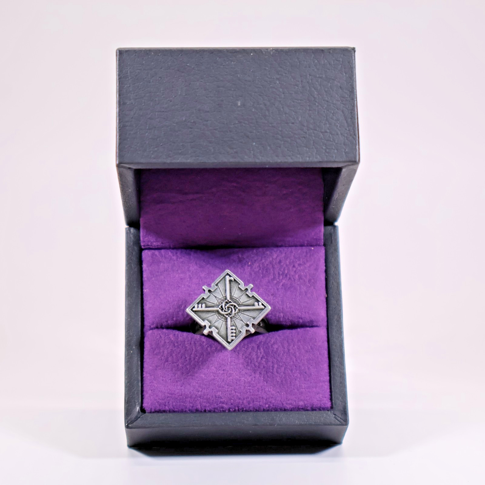 Dishonored 2 Collector’s Edition Ring