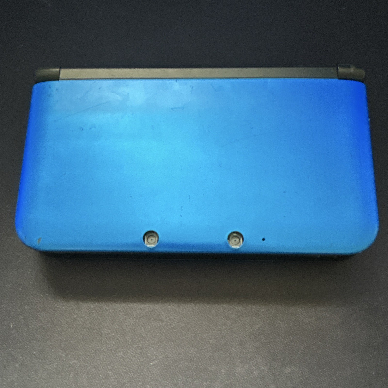 Nintendo 3DS LL Region Free Blue/Black w/ Stylus & Charger