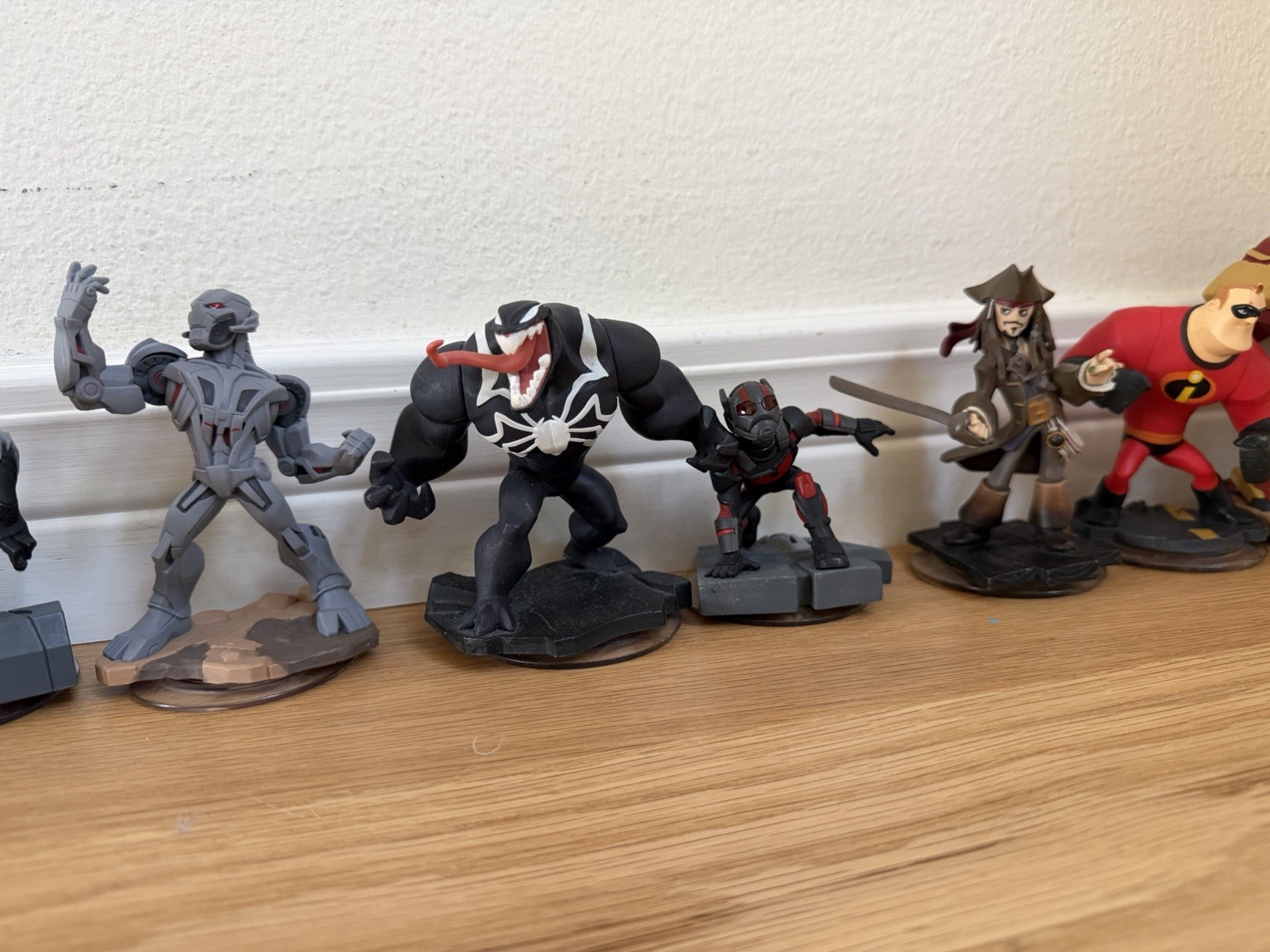 Disney Infinity PS3 Games 1.0 2.0 3.0 & Interactive Character Figure Pack Lot