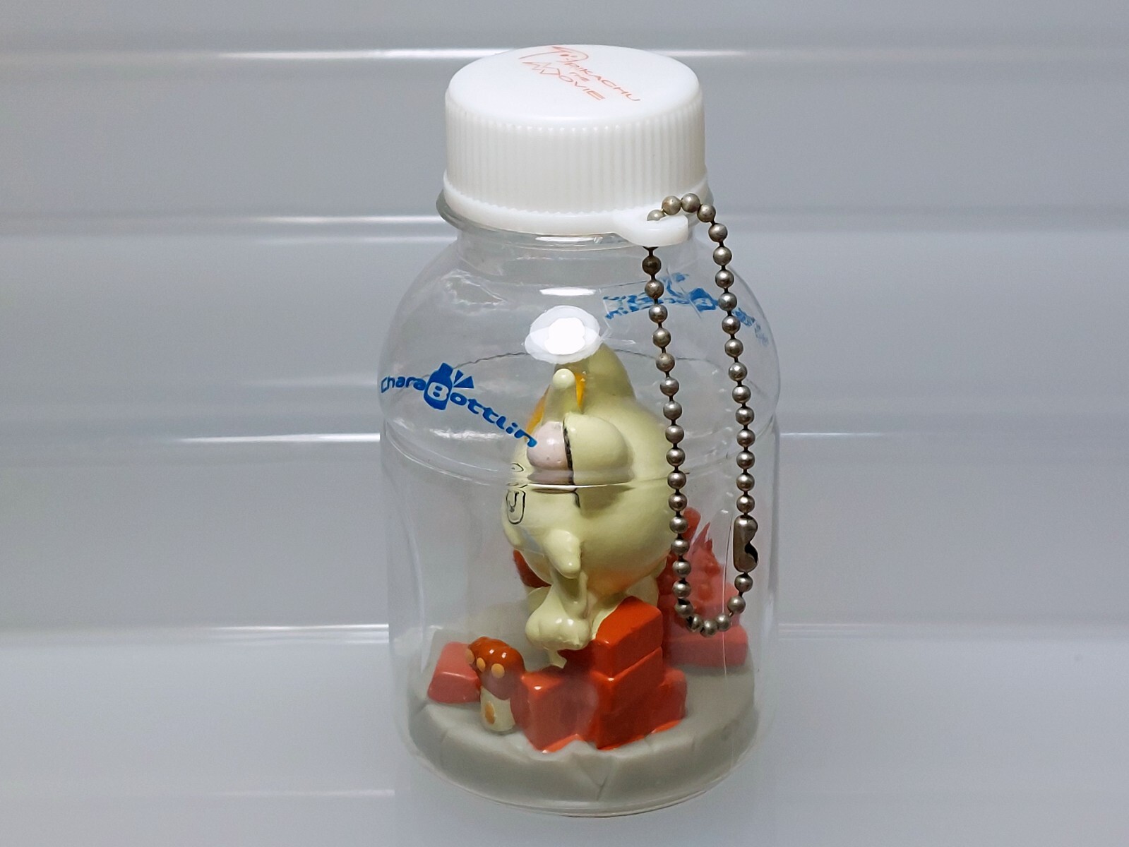 Meowth (Dizzy) Pokemon the Movie Chara Bottlin Figure Keychain Tomy F04 3.2in