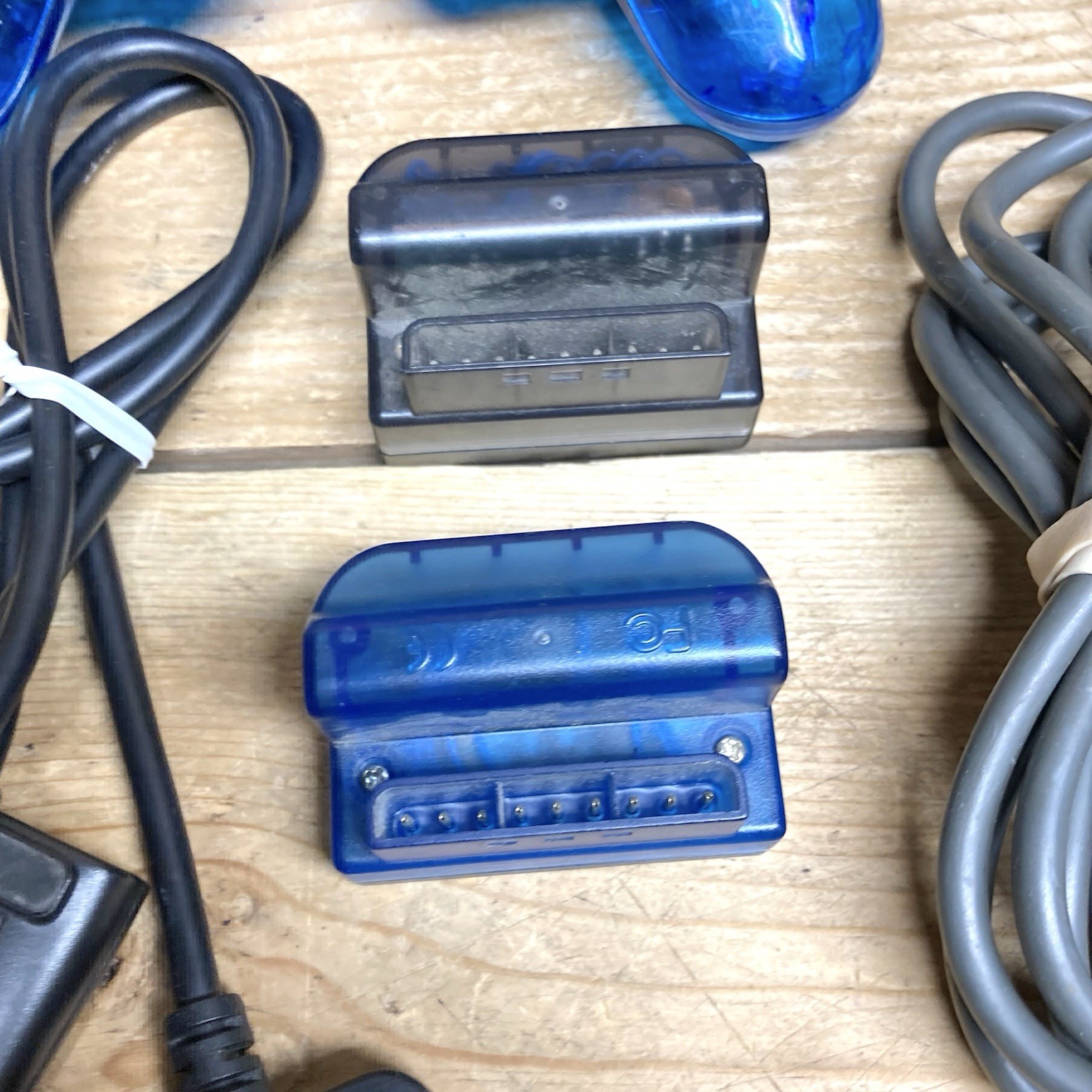 Lot Of Sony PlayStation PS1 PS2 PS3 Controllers Xbox OEM 3rd Party – UNTESTED