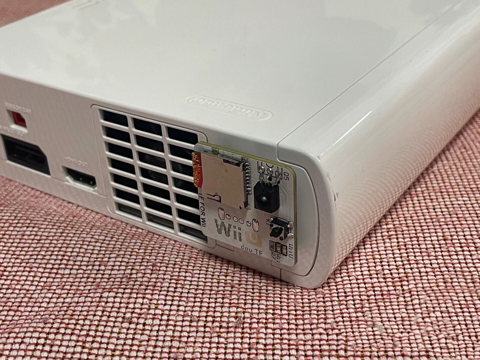 Double TF Card Slot Plate Two Choose One to USB for Wii / WiiU TF Card Switching
