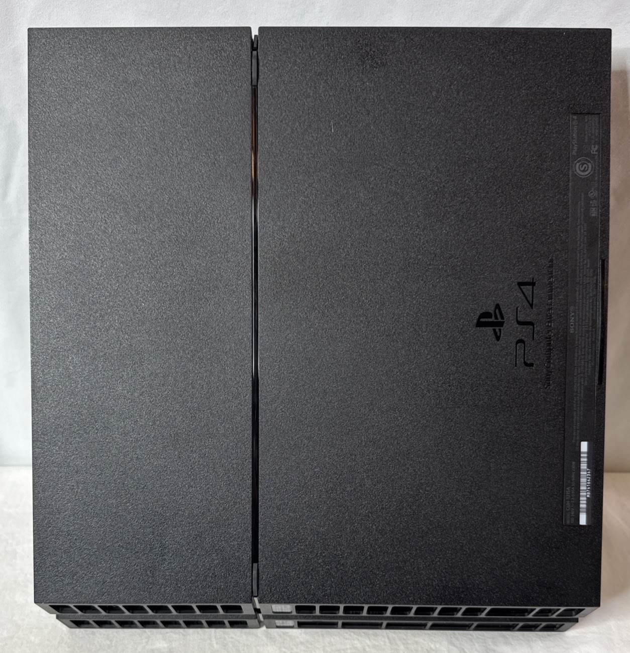 Sony PlayStation 4 Slim CUH-1215A 500GB Console With Controller & Cables