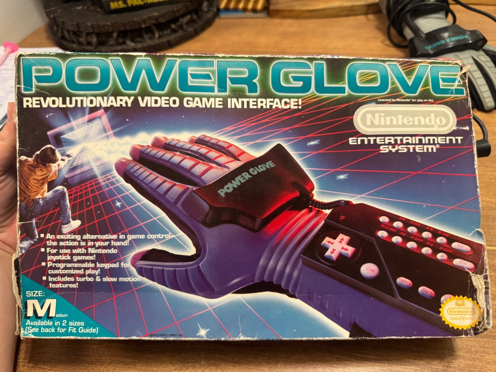 Nintendo NES Power Glove video game motion controller CIB complete w/ rough box