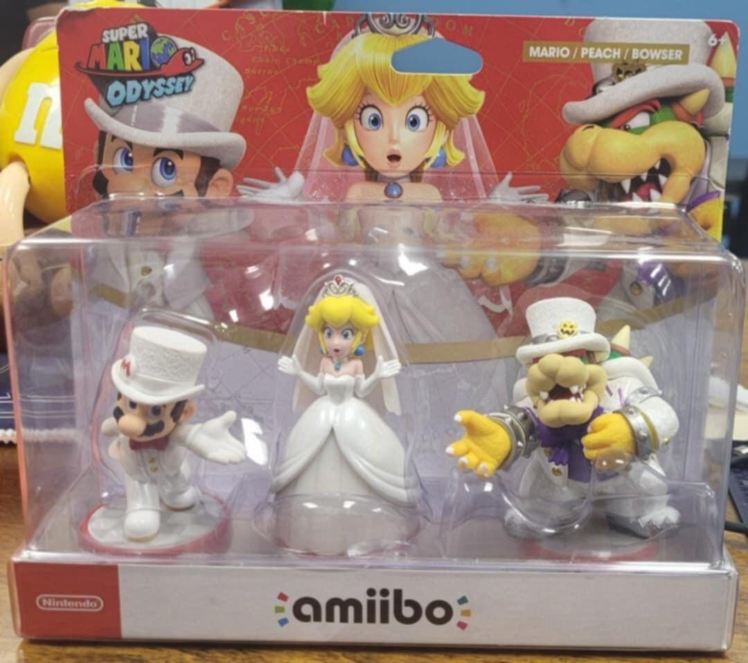 Mario/Peach/Bowser Amiibo Wedding 3 Pack Super Mario Odyssey (B186)