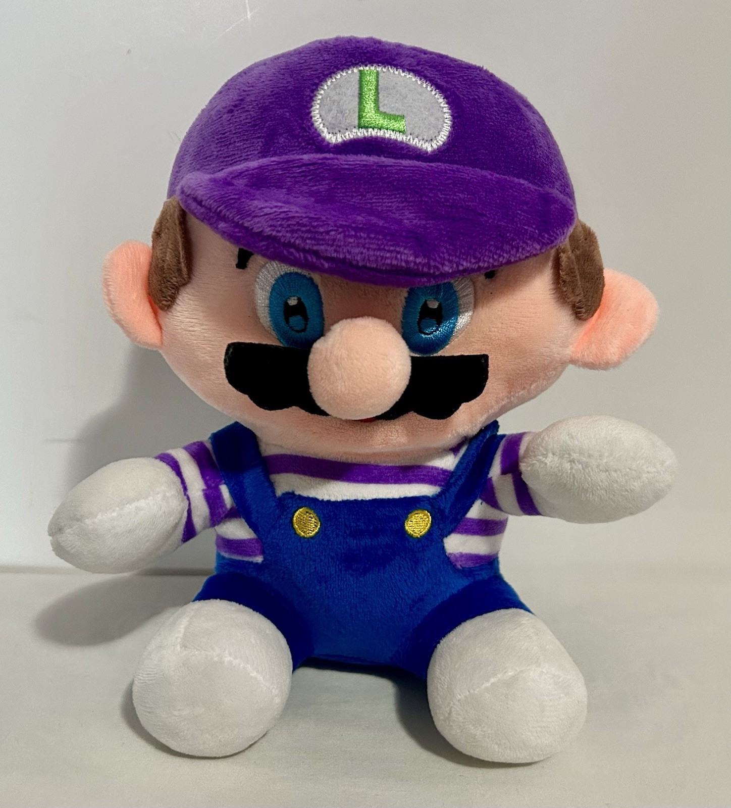 Bootleg/Knockoff Baby Luigi Mario Purple & Blue Unbranded Plush 9”
