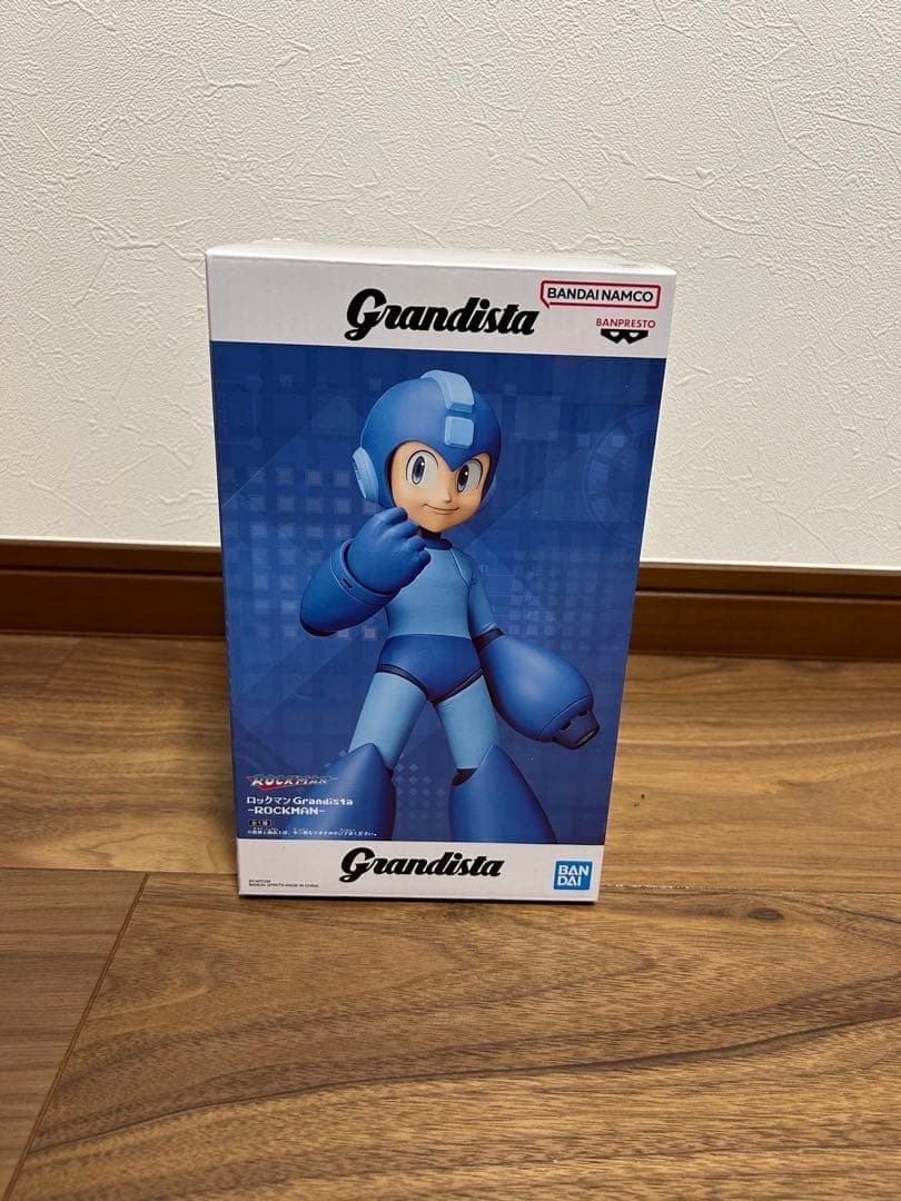 Mega Man Grandista Rockman Figure Banpresto Bandai Blue StatueBoxed New