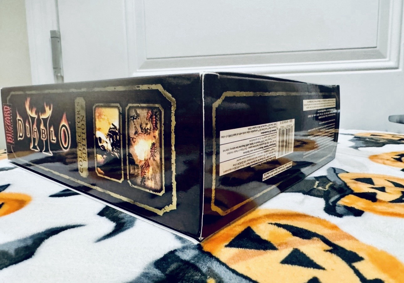 Diablo 2 II Collector’s Edition PC Factory Sealed Big Box #42264/70000