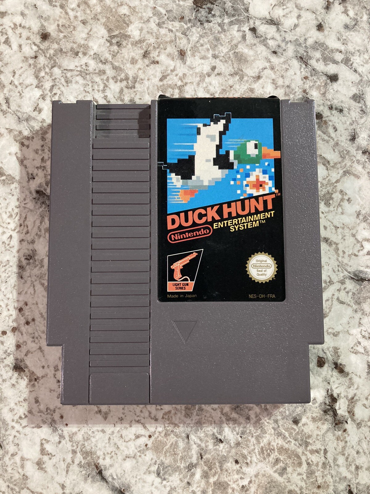 1985s Duck Hunt (Nintendo NES Game) CIB Authentic/Rare/ 3 Screws/sticker seal