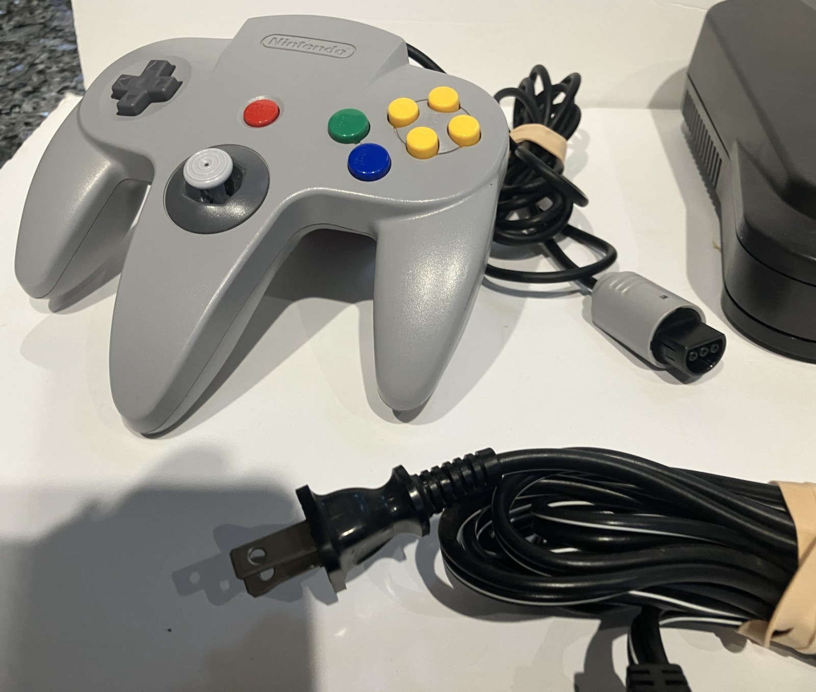 Nintendo 64 Box w/ Controller / 6ft. Power Supply/ AU Cable-TESTED !