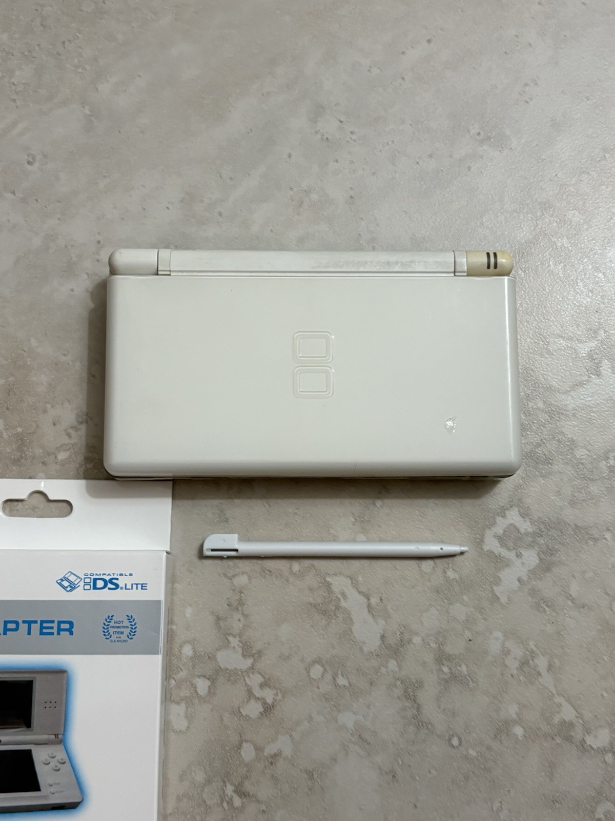 Nintendo DS Lite White Console Handheld System Read Description