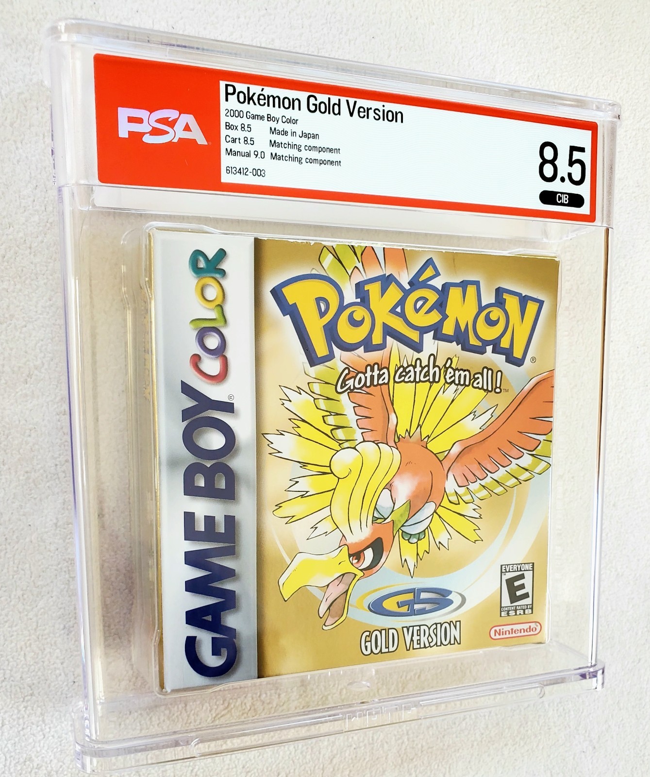 POKEMON GOLD VERSION Nintendo Game Boy Color 2000 Graded PSA 8.5 WATA 9.0 MANUAL