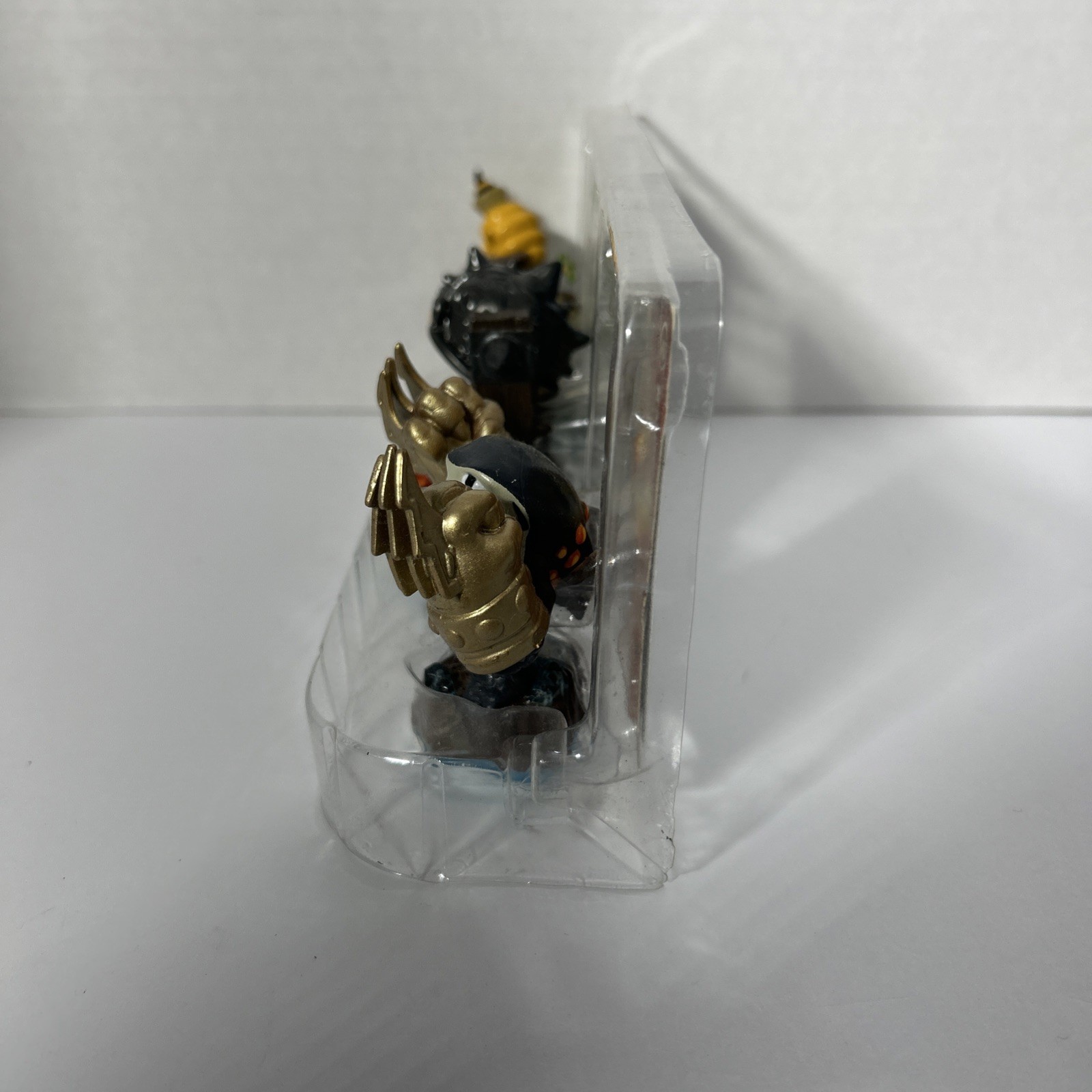 Skylanders SWAP FORCE Fiery Forge Battle Pack w/ BUMBLE BLAST & TERRAFIN