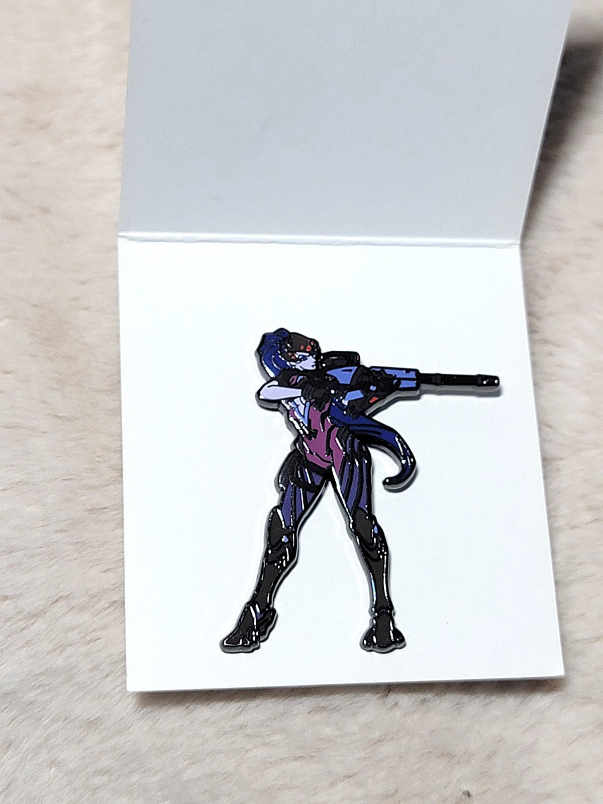Blizzard Overwatch Widowmaker *Color* Pin Series 4 – 2017 Blizzcon – Box D