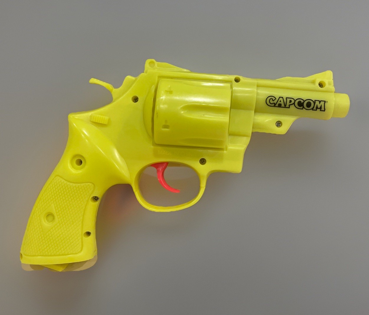 X RARE Capcom Buster Bros Collection Sega Saturn Sony PS1 Promotional Gun CES?