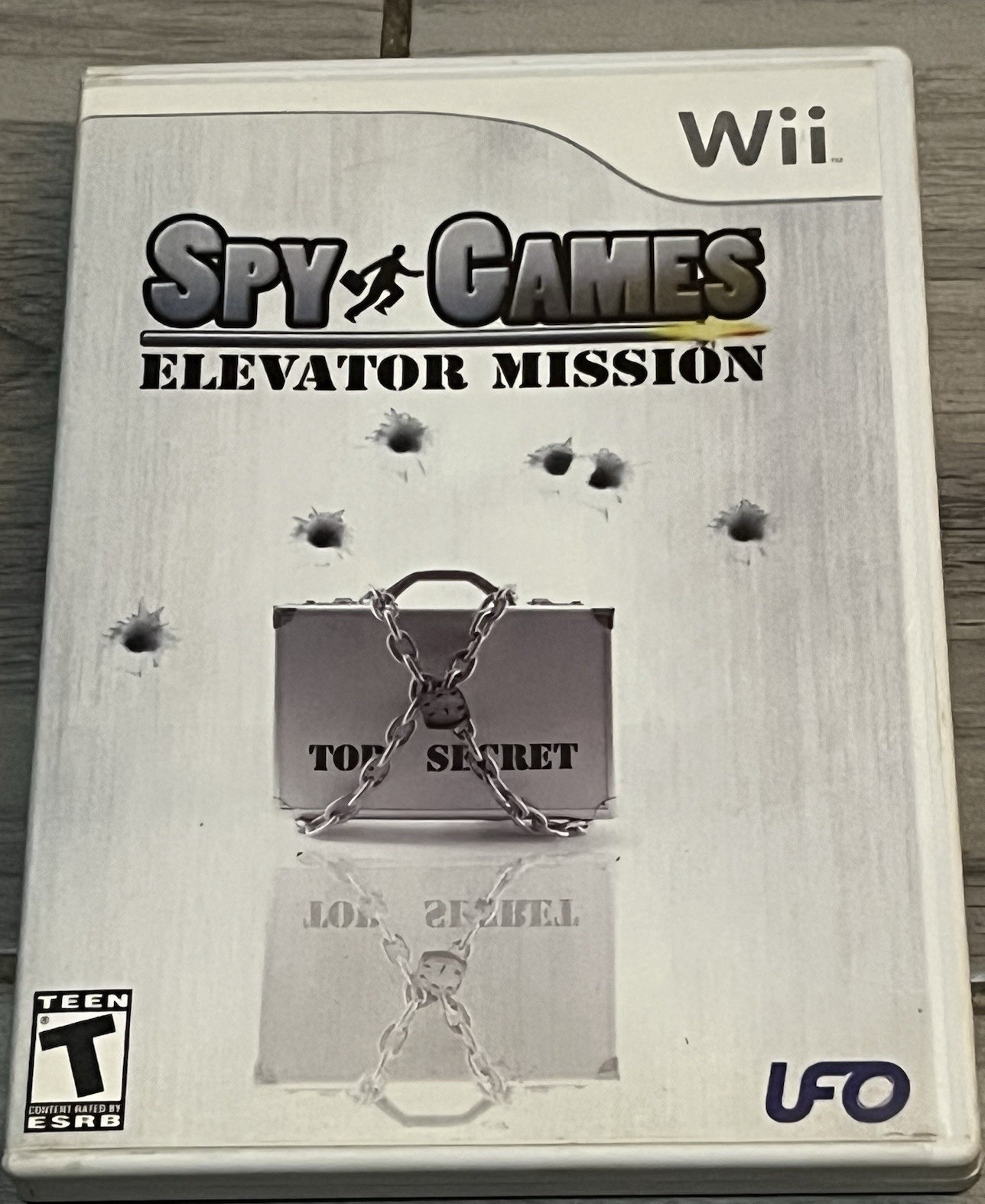 UFO Interactive Spy Games: Elevator Mission Nintendo Wii Manual T NTSC-U/C 2007