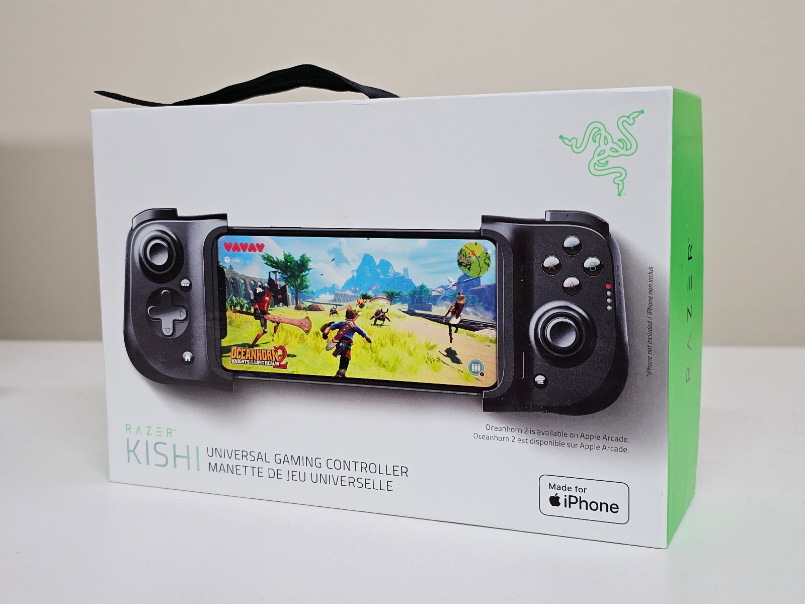 Razer Kishi – Universal Gaming Controller for iPhone – Black – Open-Box