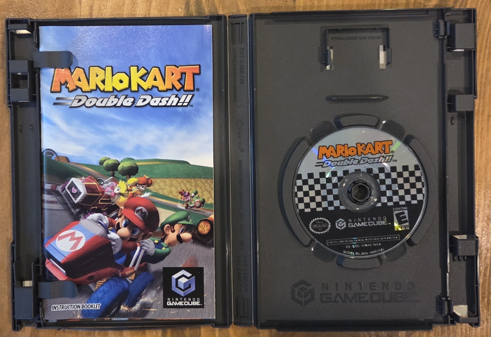 Mario Kart: Double Dash Game (Nintendo Gamecube, 2003) Complete Manual Insert