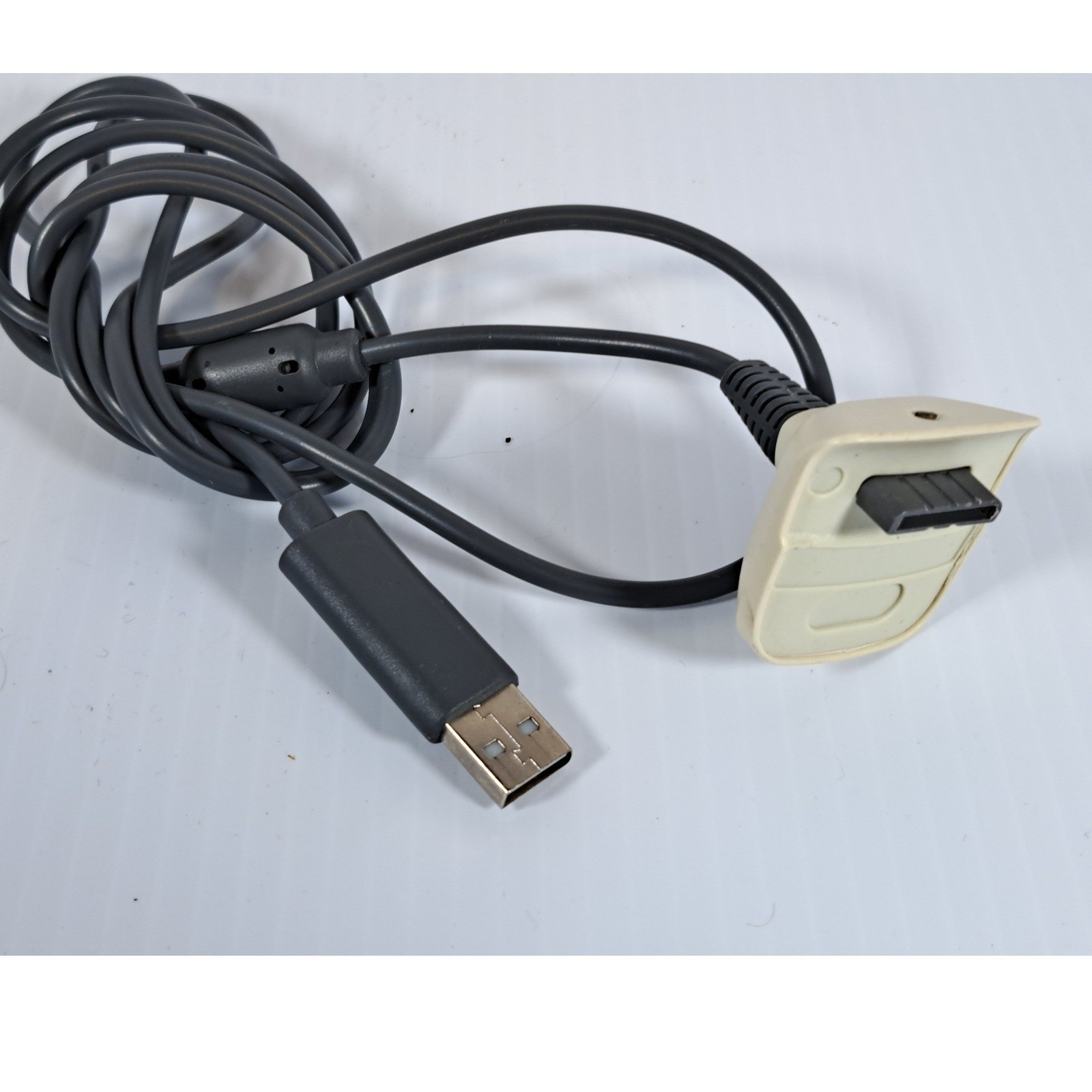 USB to Proprietary Multi-Pin XBOX 360 Adapter Cable Grey Off-White Retro Gaming