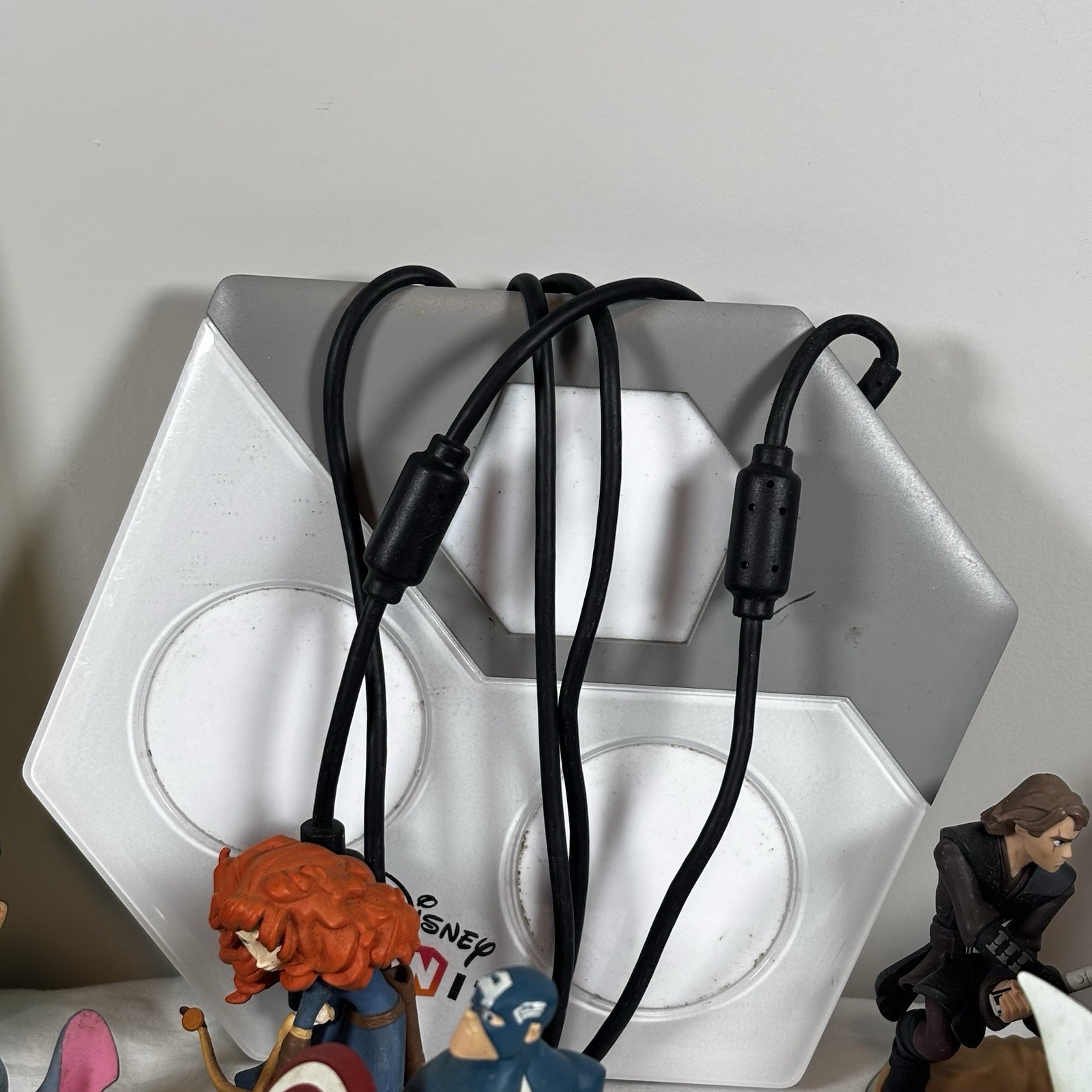 Disney Infinity Xbox 360 Mega Bundle – 32 Figures, 1.0, 2.0 & 3.0, Portal, Games
