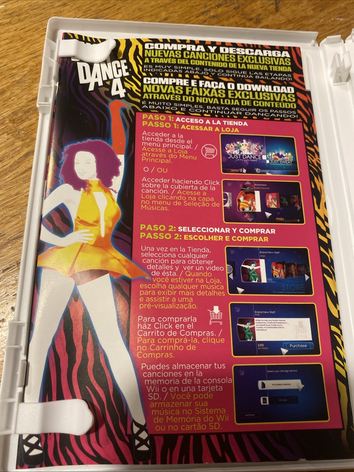 Just Dance 4 (Nintendo Wii, 2012) Case And Manual Only