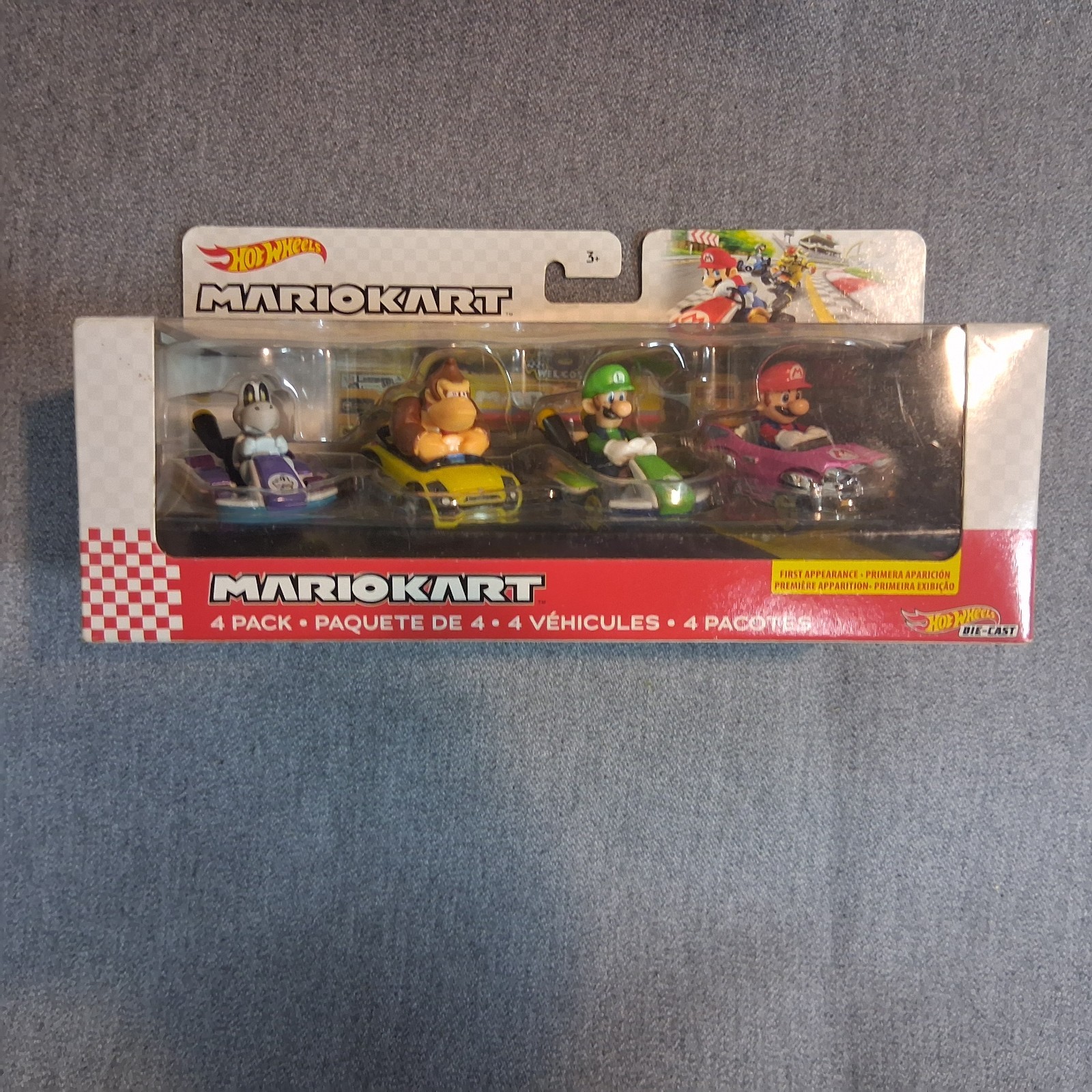 Hot Wheels Mario Kart Vehicle 4-Pack, Set of 4 58 centimeters, Multicolor