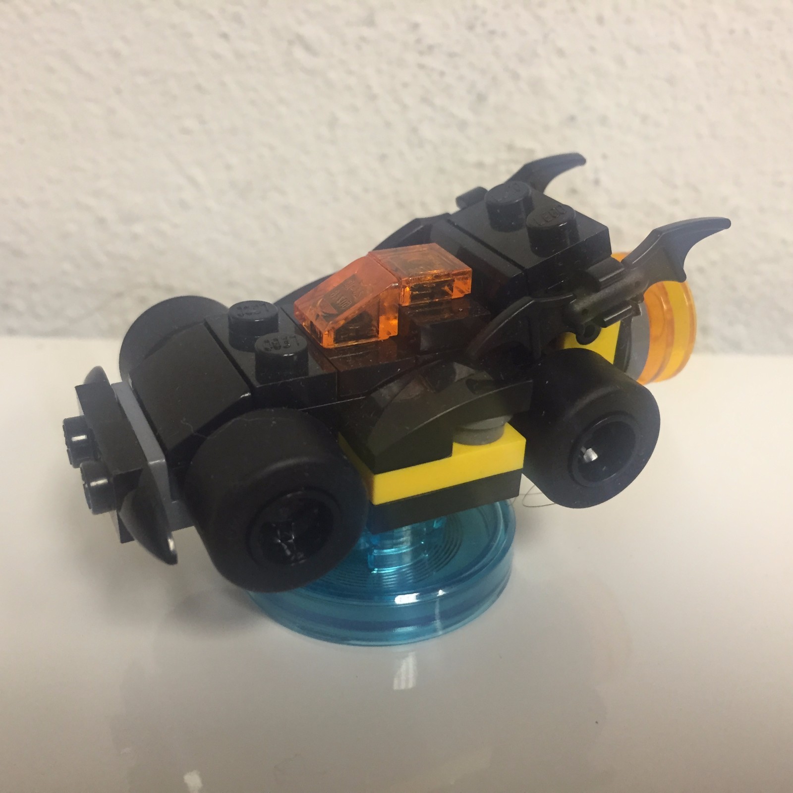 Lego Dimensions: DC Comics Batmobile Figure(BAG #3)