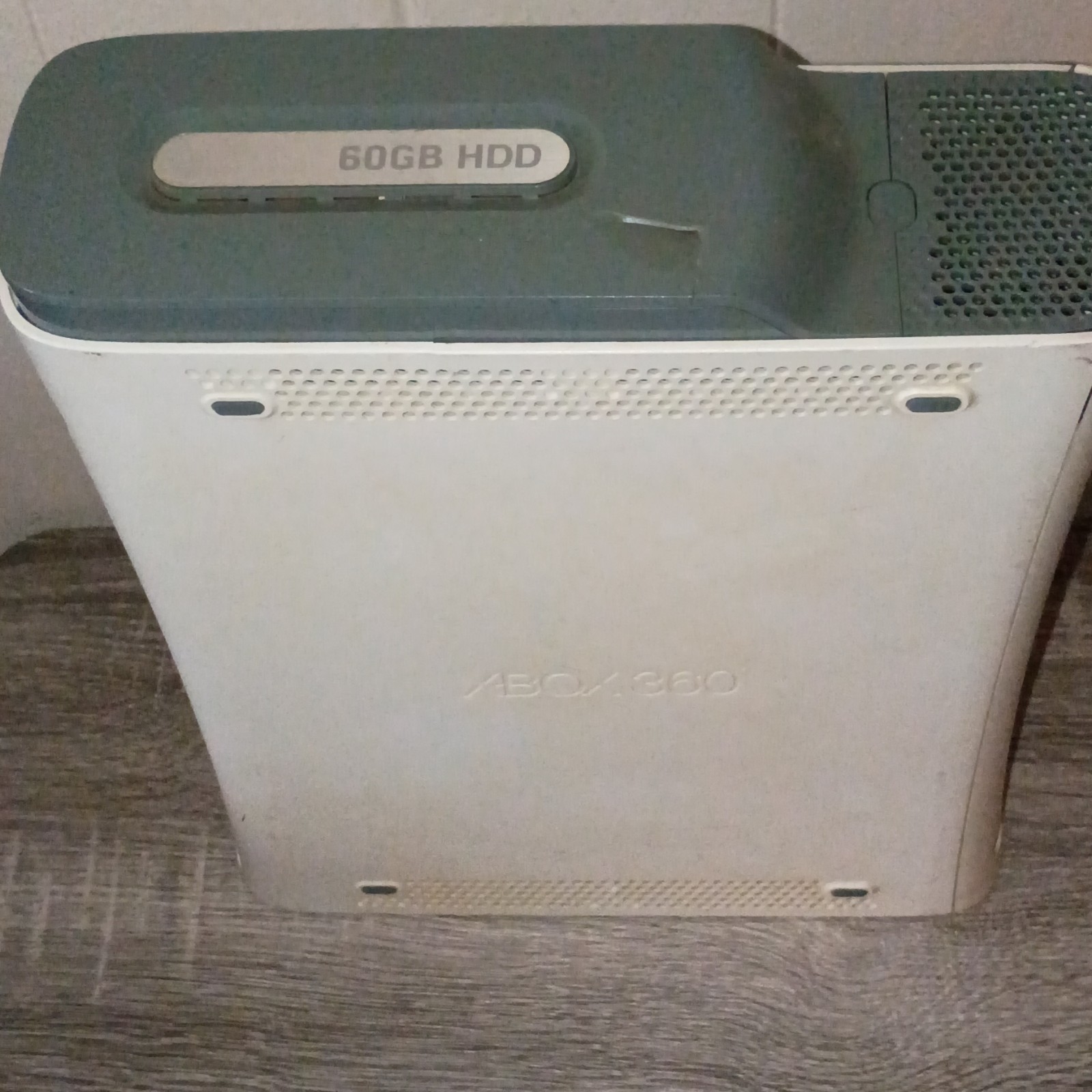 Microsoft Xbox 360 Home Console 60GB HDD HDMI USB-A NTSC 1080p White/Gray
