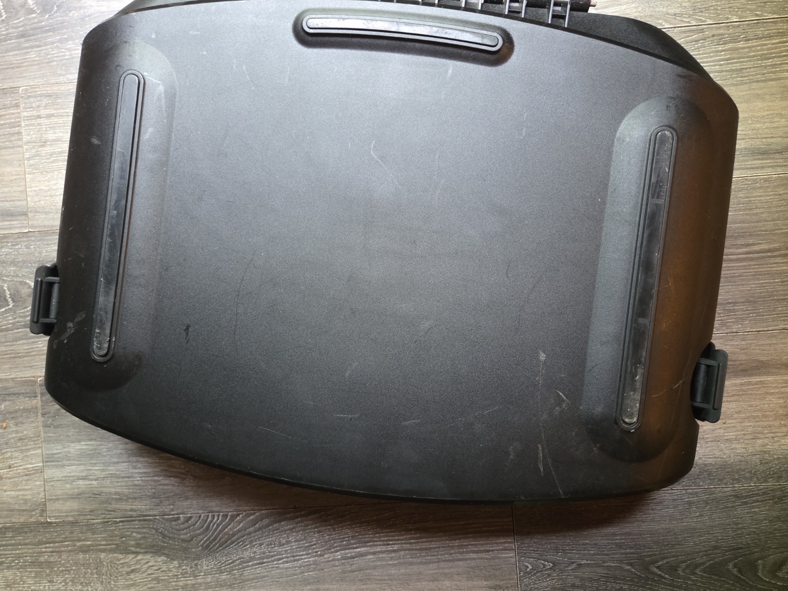 Gaems G155 15.5” Portable Gaming Environment Monitor (No Power Cord)