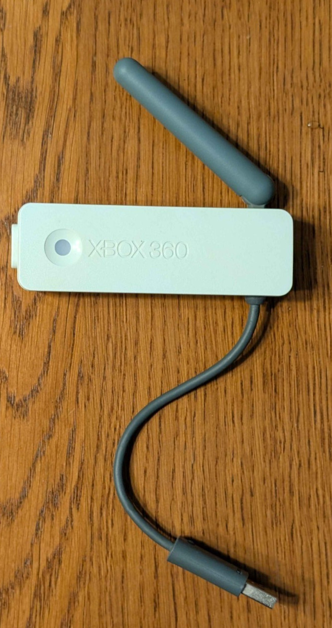 Microsoft Xbox 360 Wireless Network Adapter USB WiFi Receiver (White) Untested