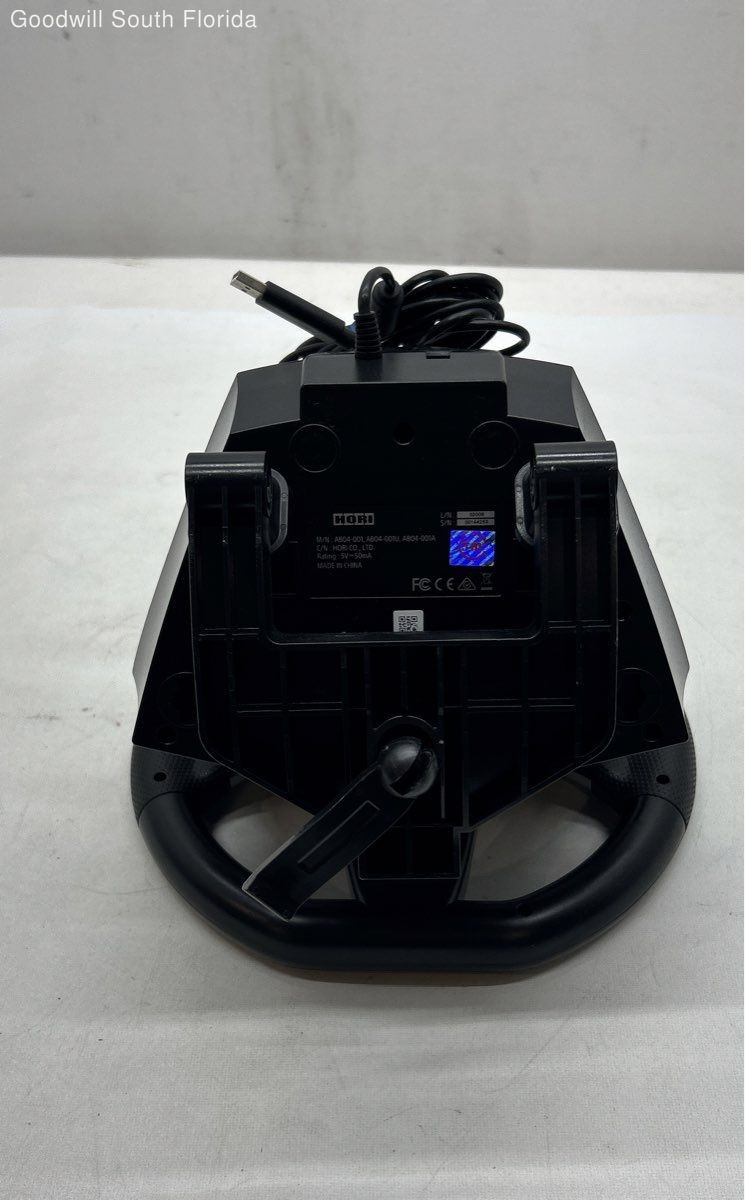 Hori Model AB04-001 Overdrive Designed Racing Wheel For Xbox One Not Tested