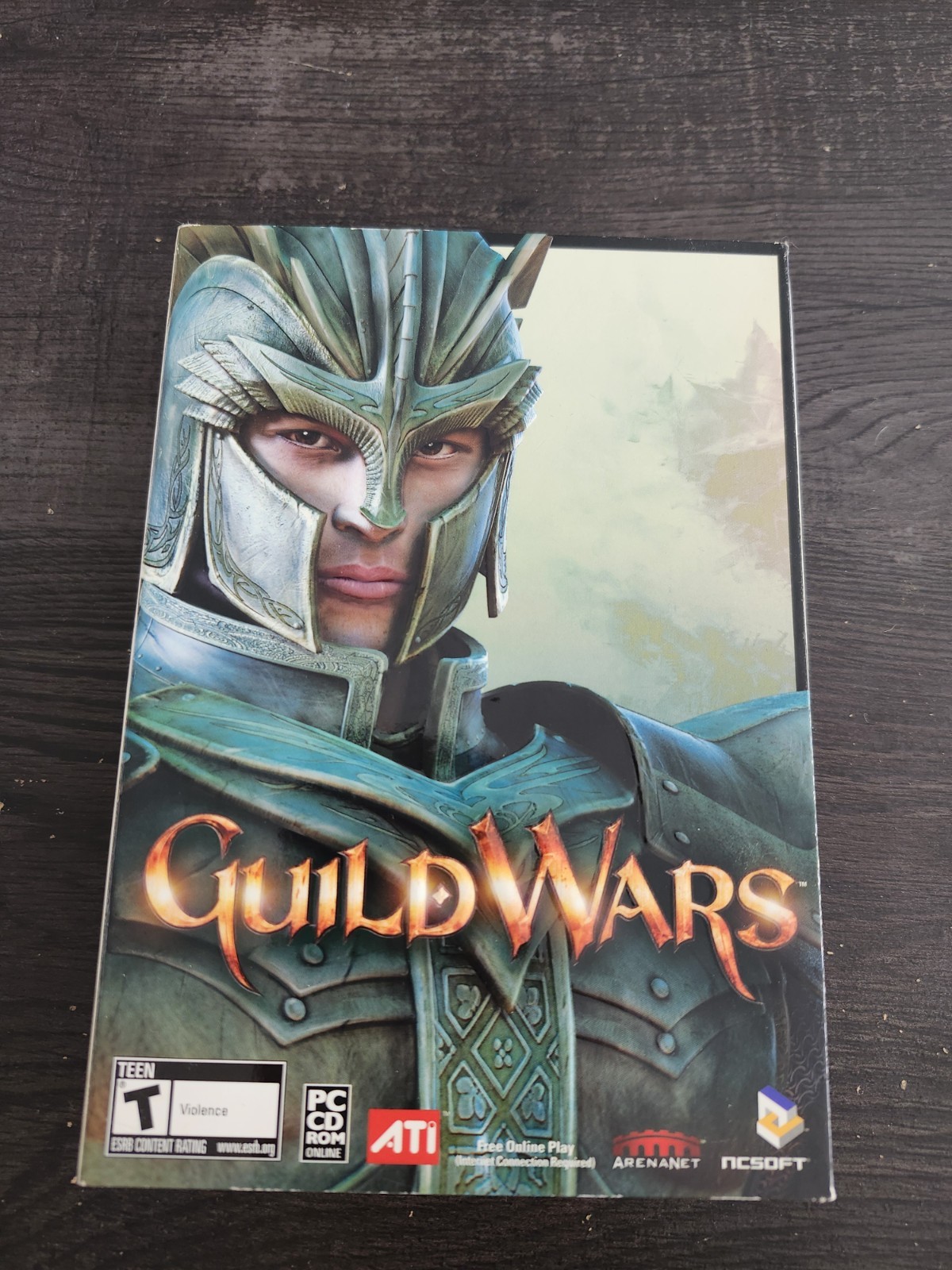 NCsoft Guild Wars (PC, 2005) CD-ROM w/ Manual