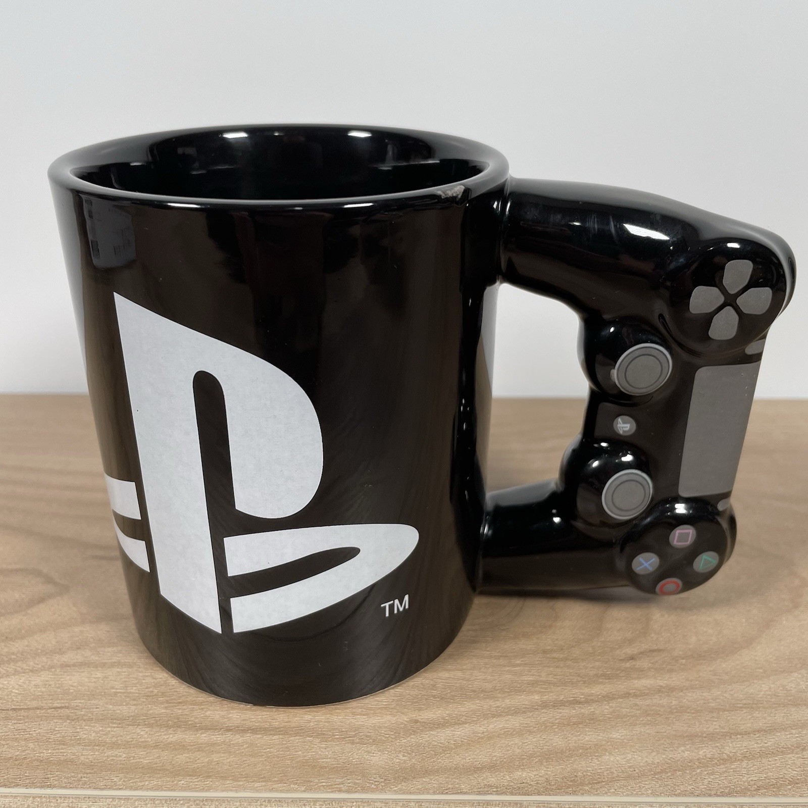 Playstation 4th Gen Controller 11 oz. PS4 PS5 Mug Black Coffee Tea 2023