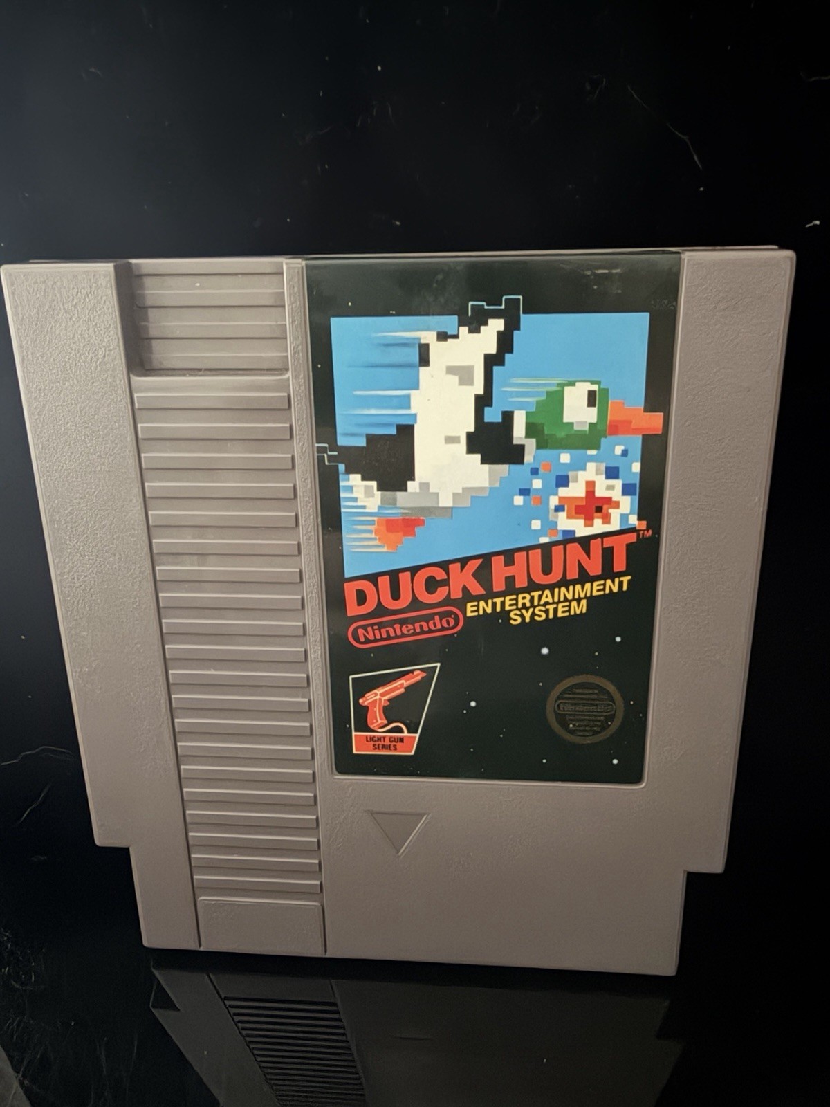 NES Nintendo Duck Hunt 5 Screw Variant Authentic Cartridge + Sleeve