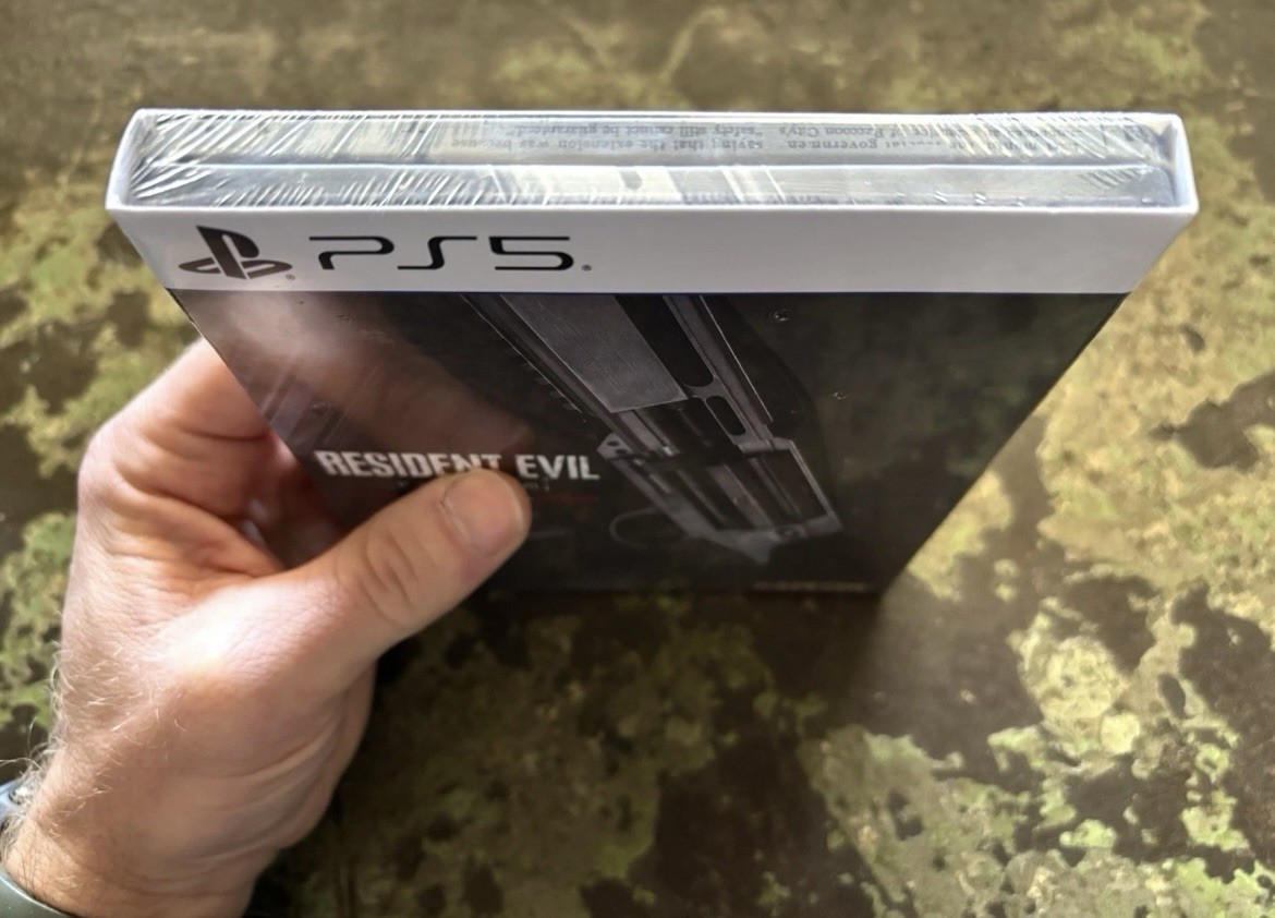 Resident Evil Requiem Deluxe Edition + Steelbook – PlayStation 5 Presale 2/27/26