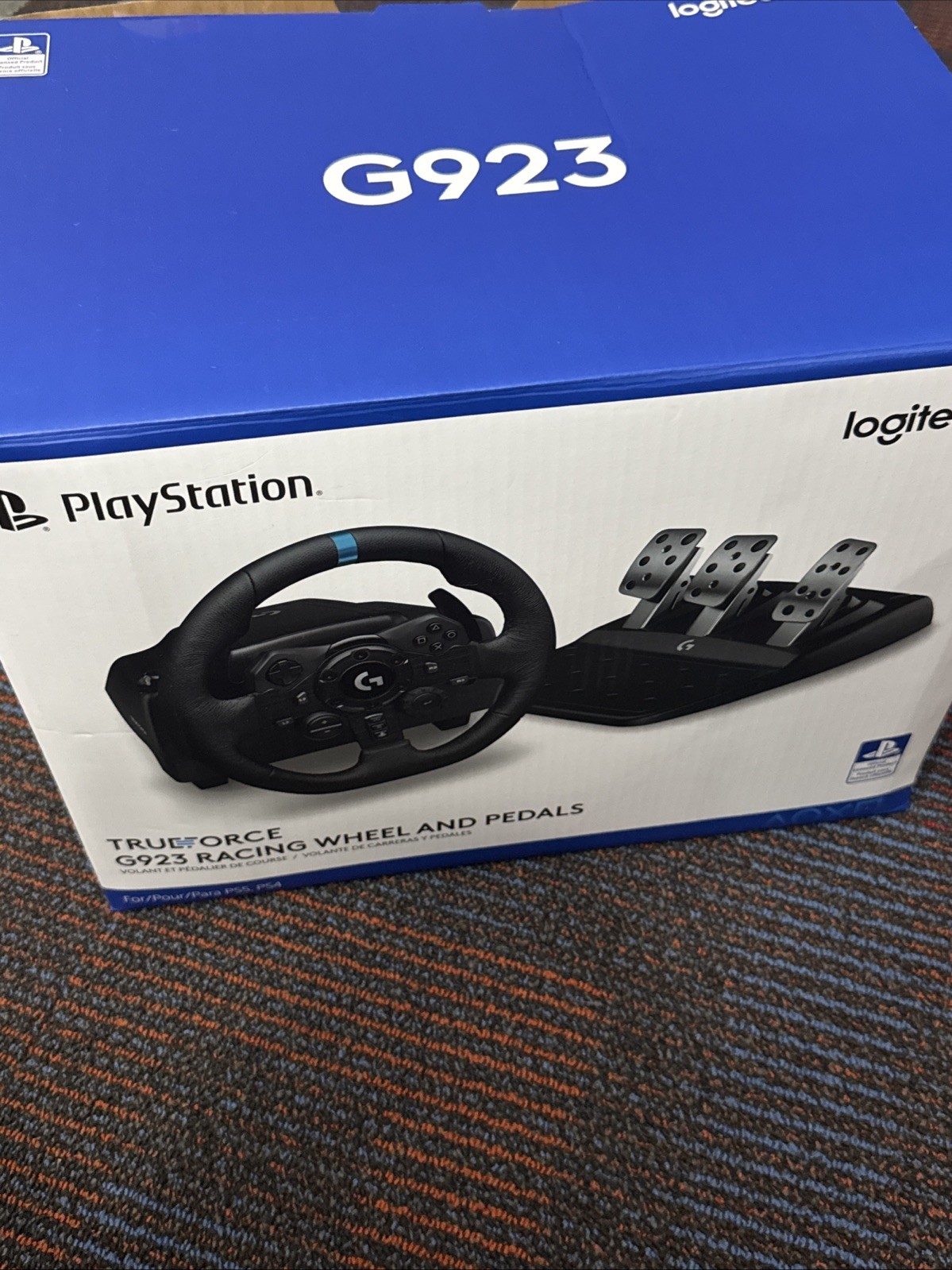 Logitech G923 Racing Wheel and Pedals Compatible with PS5, PS4, PC