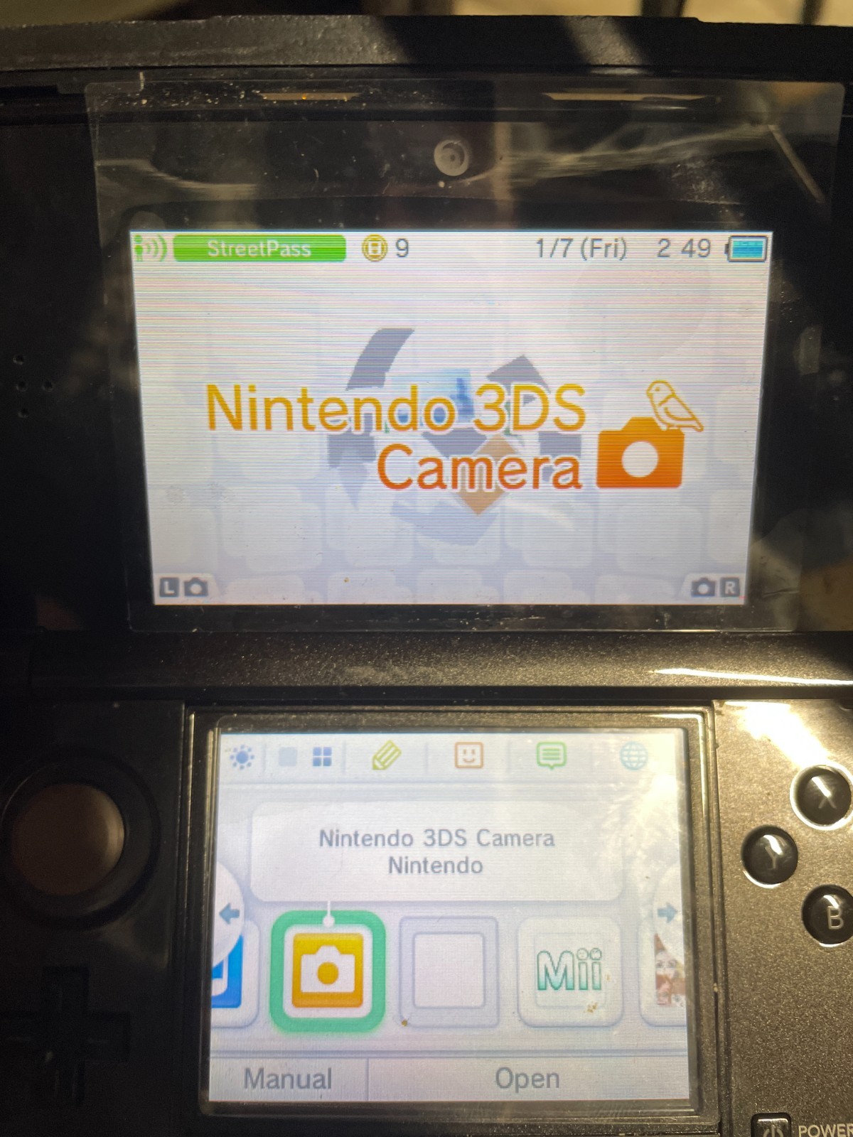 Nintendo 3DS Handheld Game Console CTR-001 Black w/ power adapter & 2 games